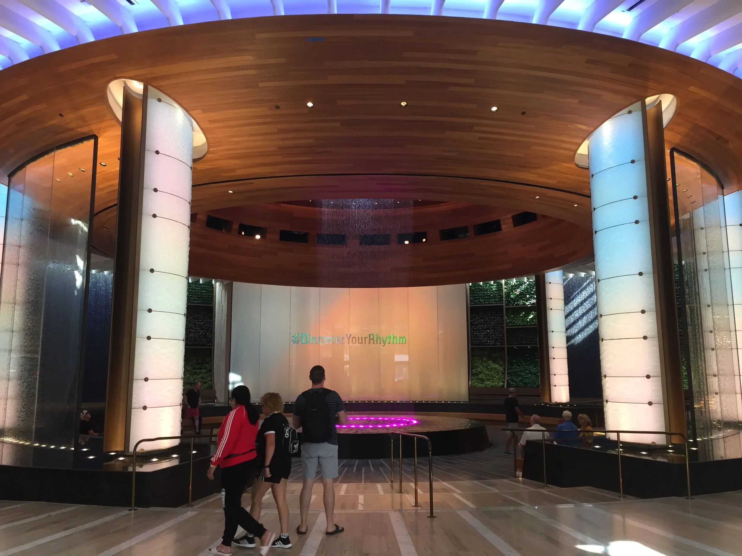 Hollywood Hard Rock Oculus