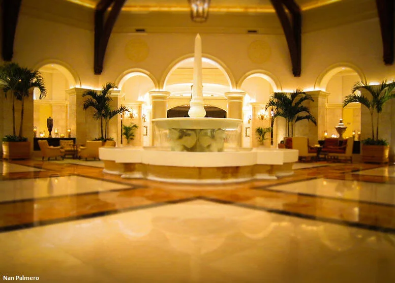 JW Marriott Grande Lakes Lobby Low Angle