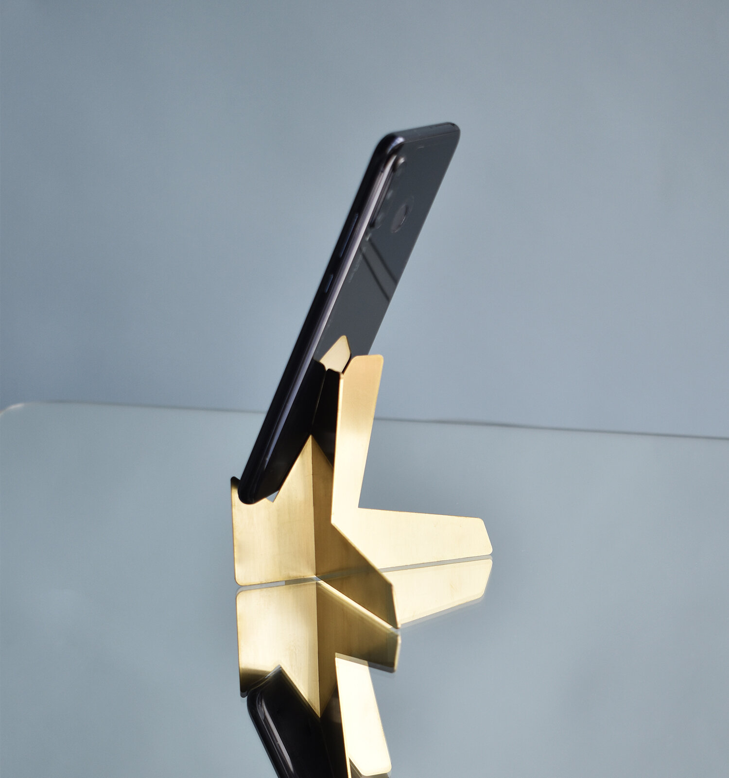 bird_phone_holder_adrian_balcau_6.jpg