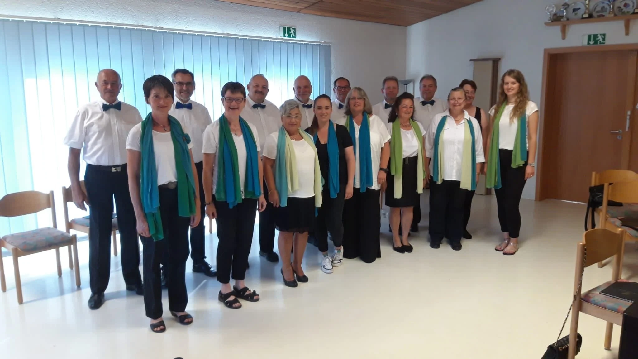 joys handy gruppenbild.JPG