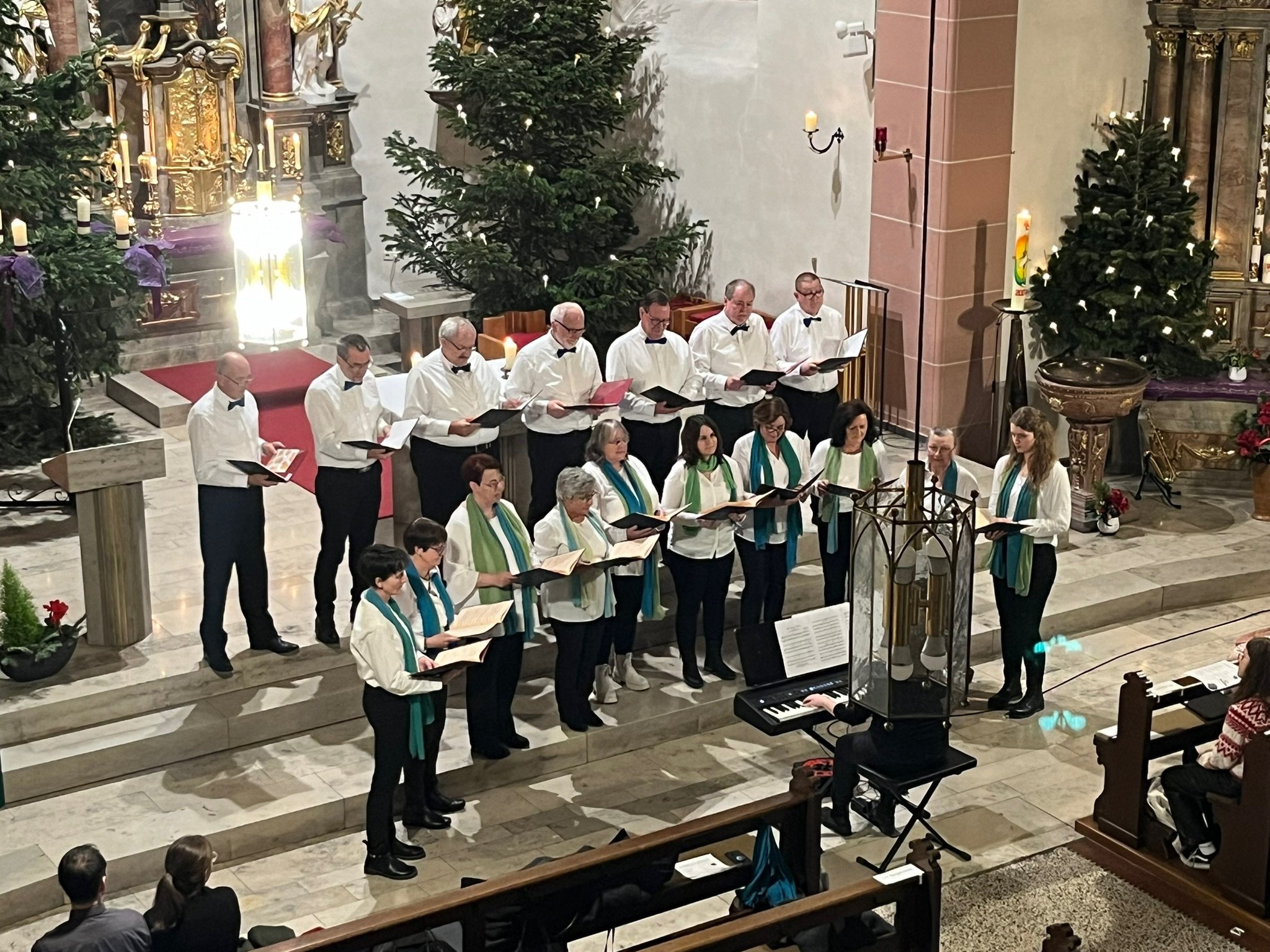 Joys Adventskonzert 23.JPG
