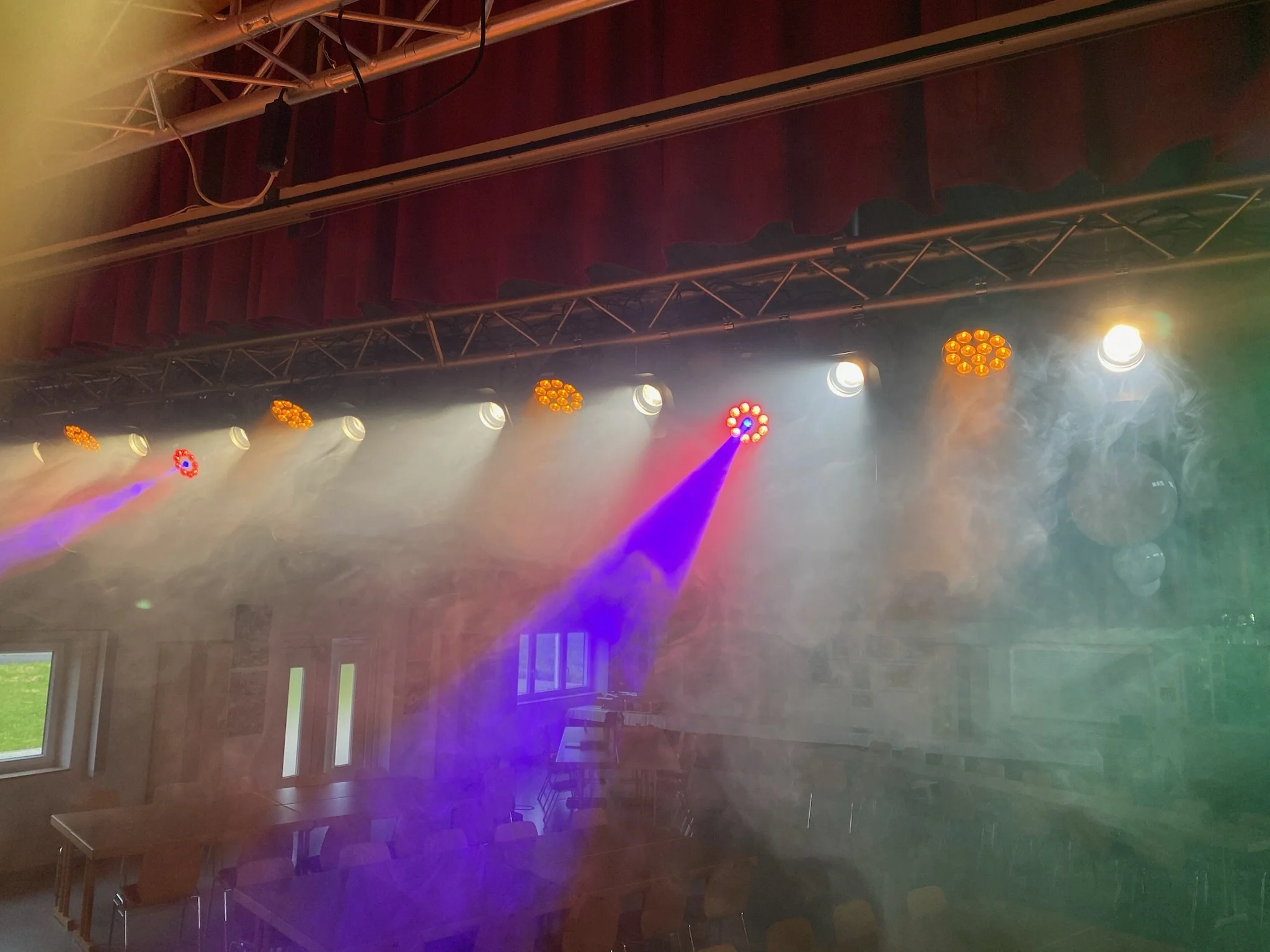 Vereinsheim lichter.JPG