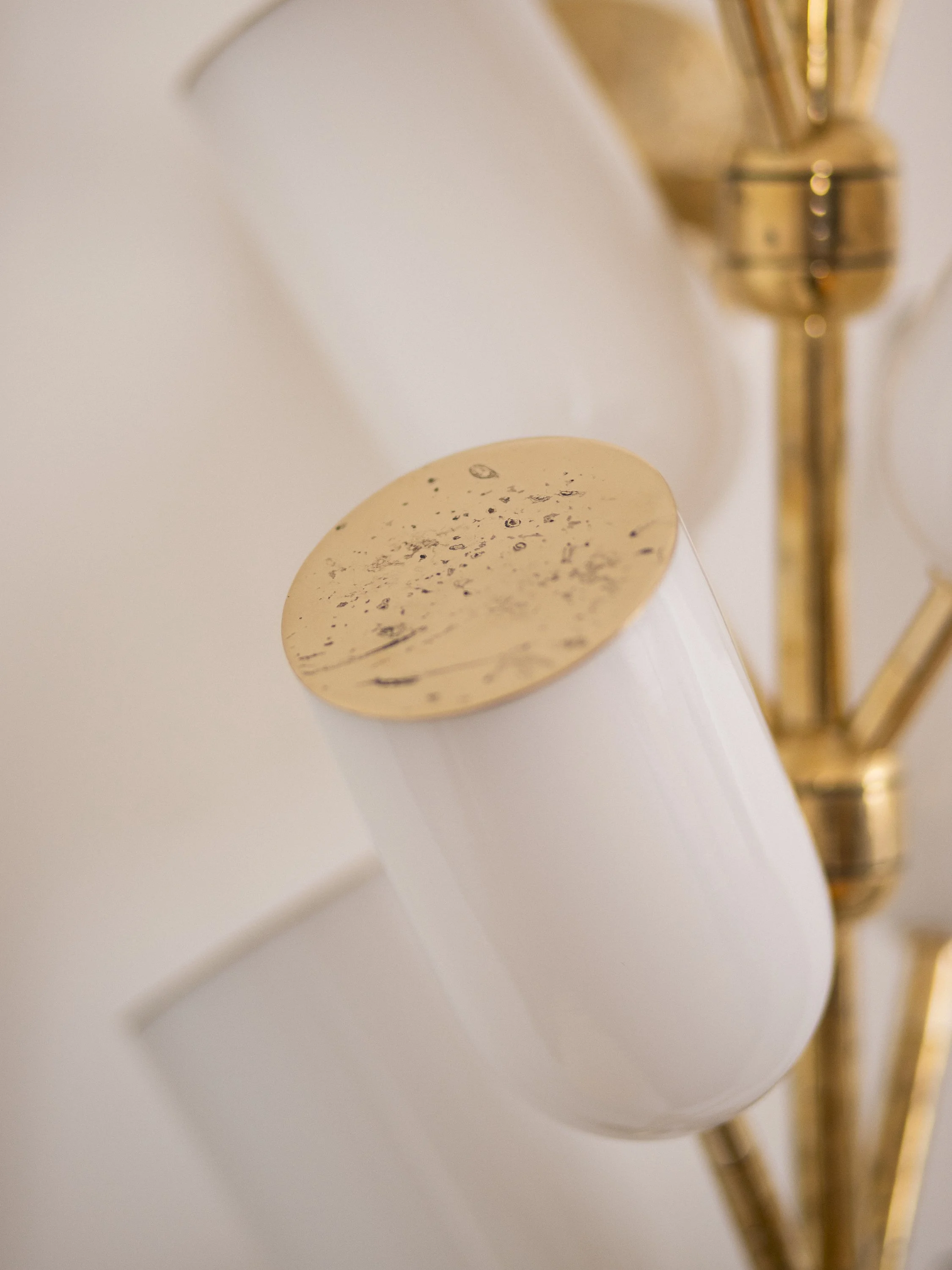 LAUREN_SCONCE_TEXTURED_BRASS_009.jpg