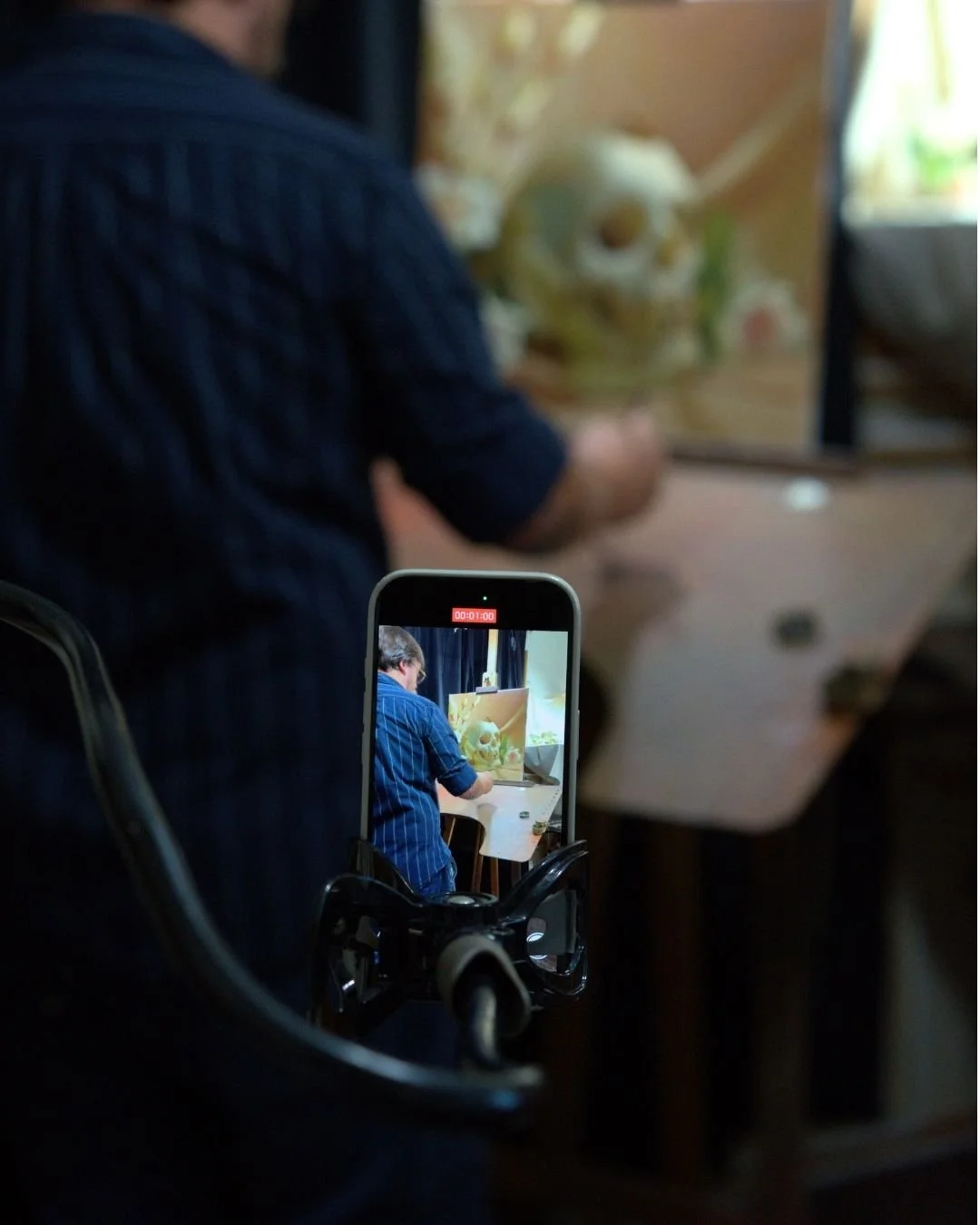 We love when clients ask us to try new things with them!

We've created e-courses for clients before, but this one is extra special! We've partnered with a local artist, @foltzstudio, to help launch his exclusive online video-workshop, where you get 