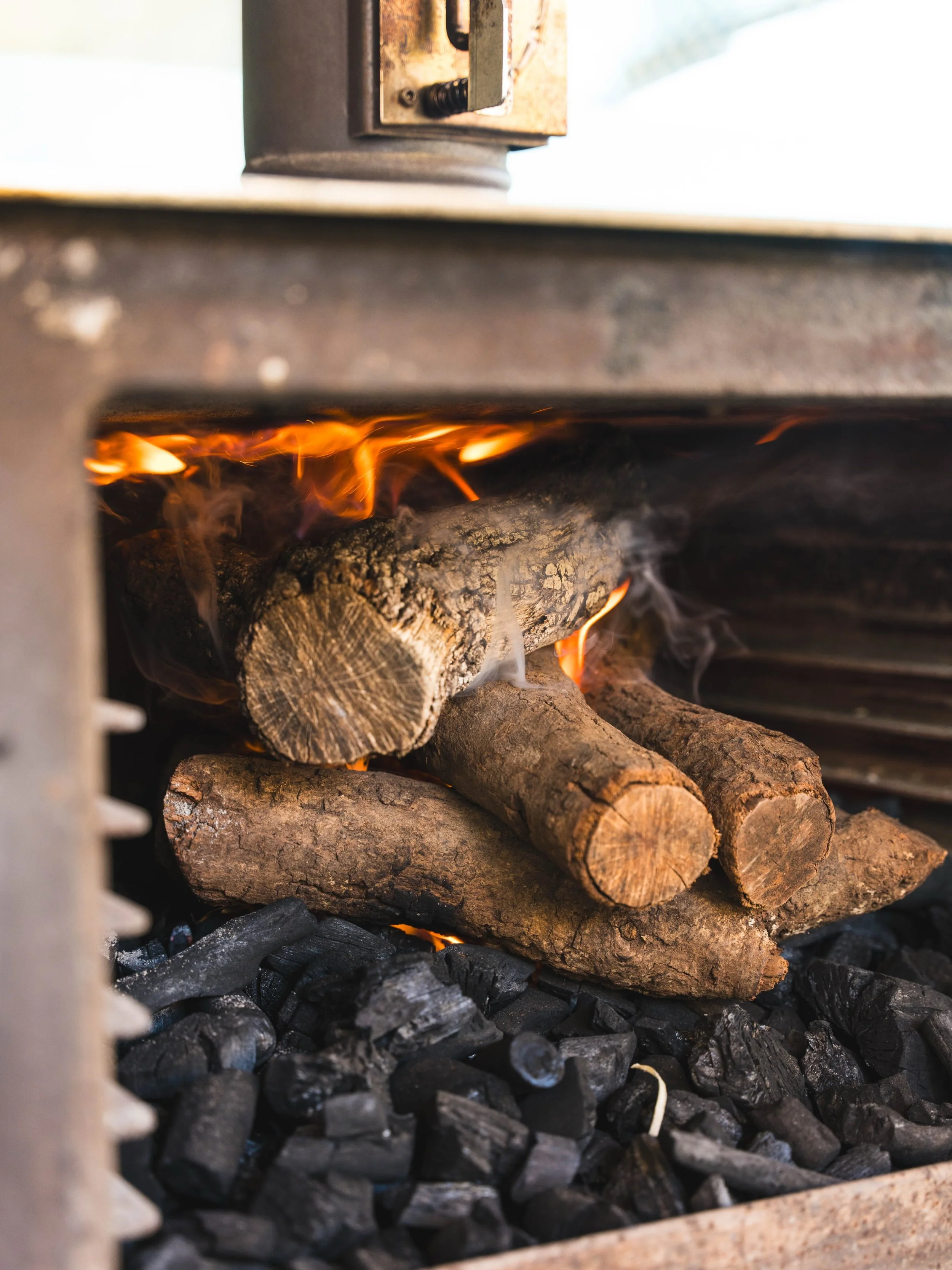 No seguimos tendencias. Seguimos las brasas.

📍Patalavaca, #GranCanaria

📞 Reserva 673 32 79 37

💧 by @&zwnj;kaiclubgc

#terrazarestaurante #josper #grancanaria #sunsetbrunch kaiclub brassiere canaryislands tradicional