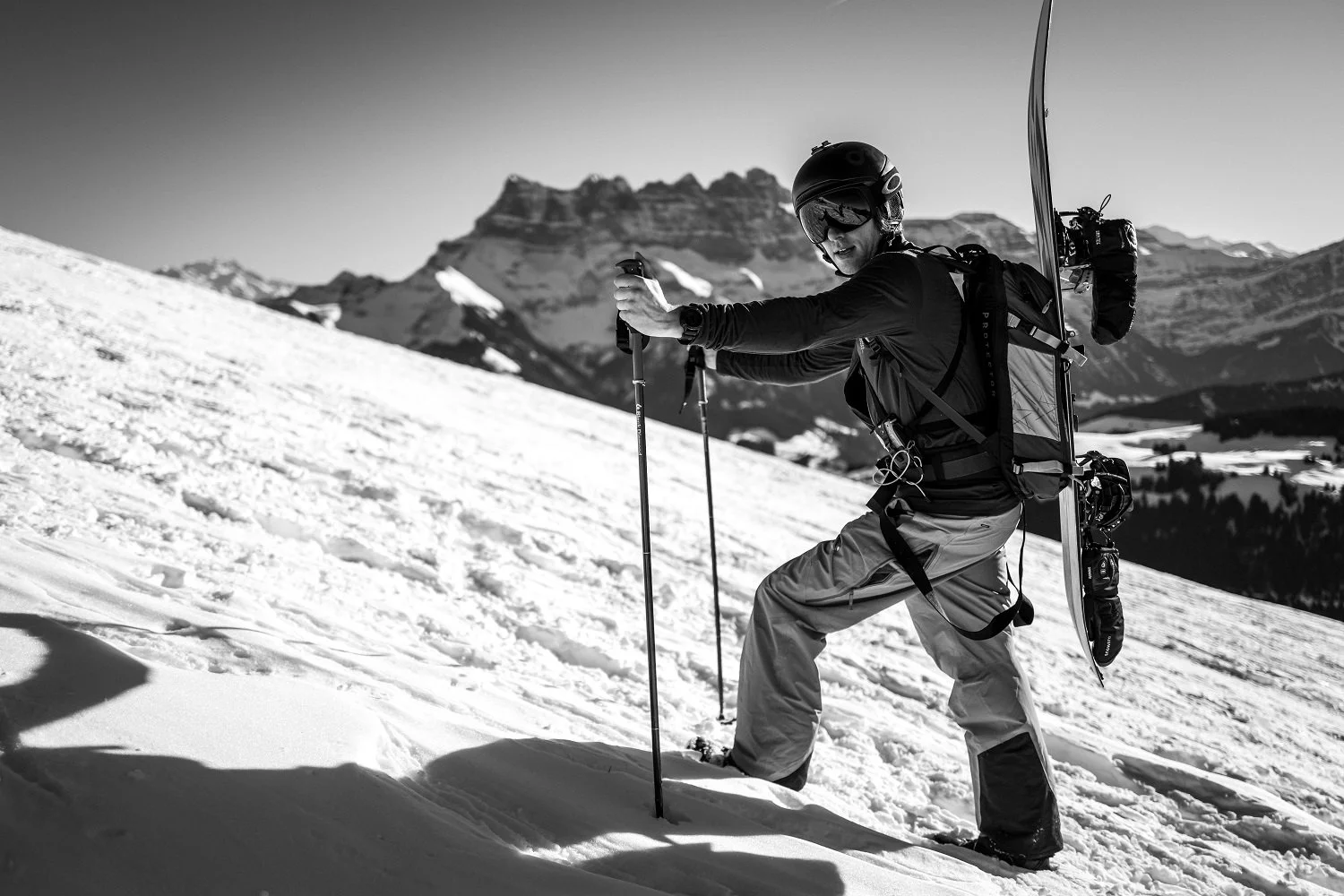 martyn_splitboard_dents_backdrop.jpg