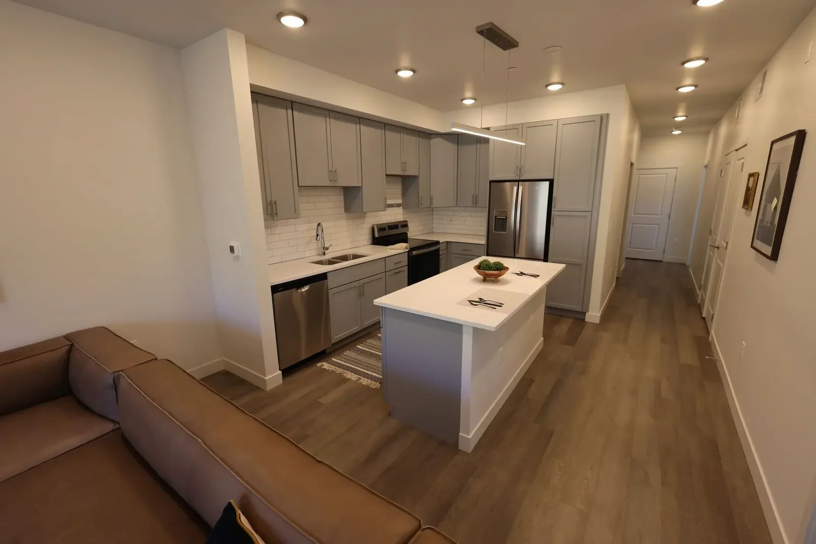 What Is a 2 Bedroom Apartment? Space, Layout, and Who It’s Best For