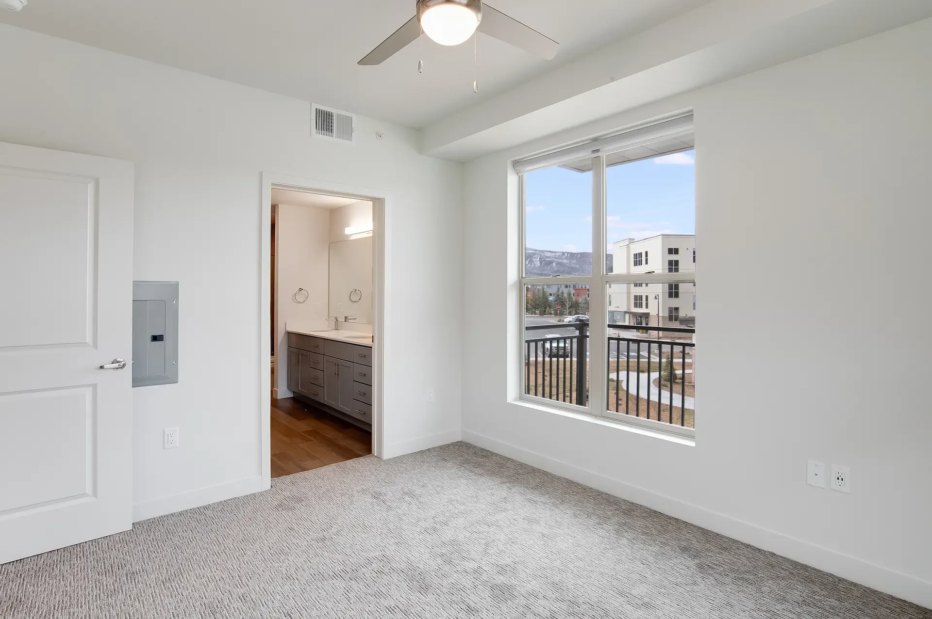 average rent for 1 bedroom apartment