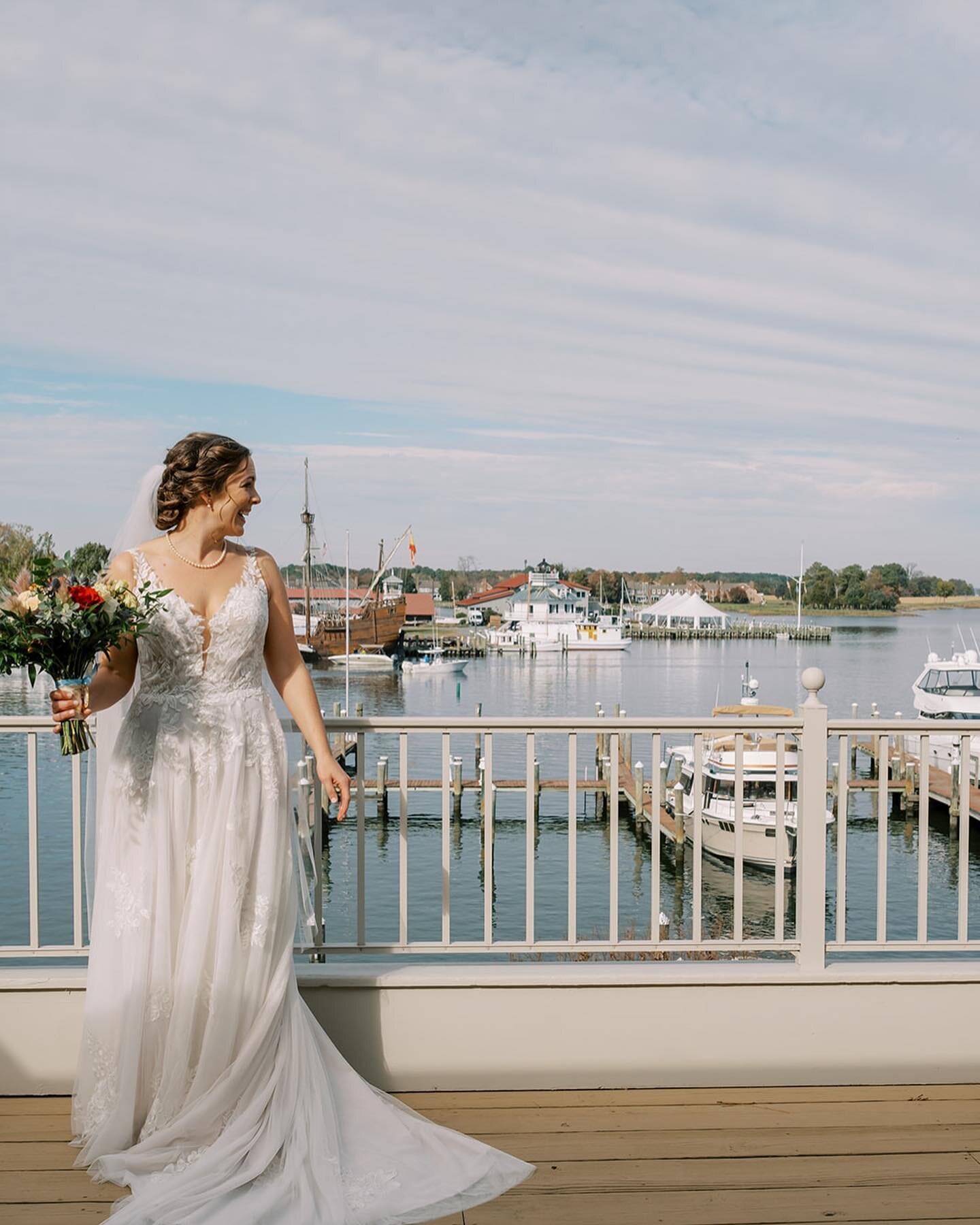 The bride getting the best view of @chesapeakemaritime from the @saintmichaelsharbourinn The perfect fall day for our last wedding of the season! Photography: @anendlesspursuit Planner: @ludicevents Rentals: @easternshoretents &amp; @prettylittlewedd