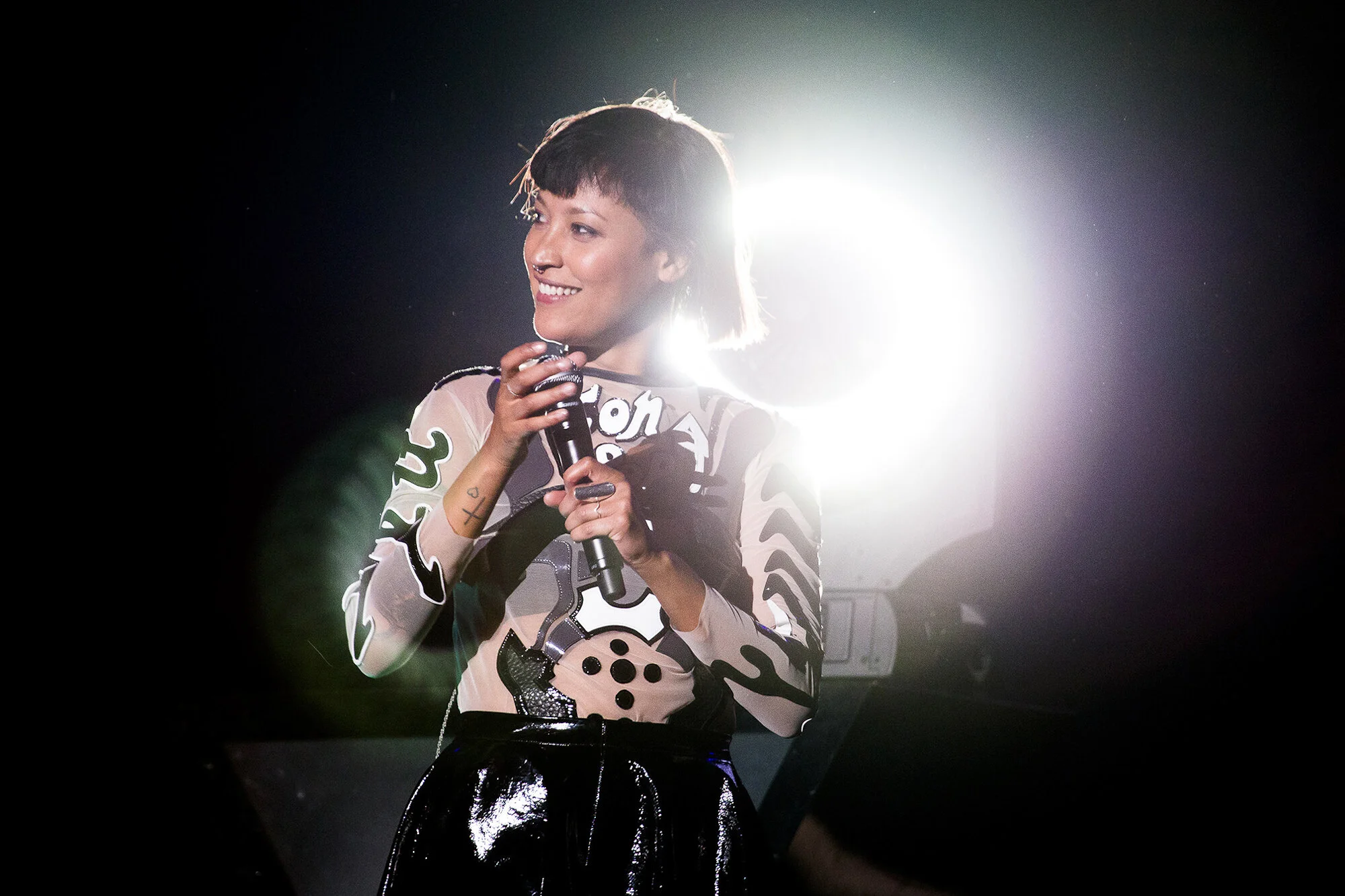 IconaPop_040514_087W.jpg