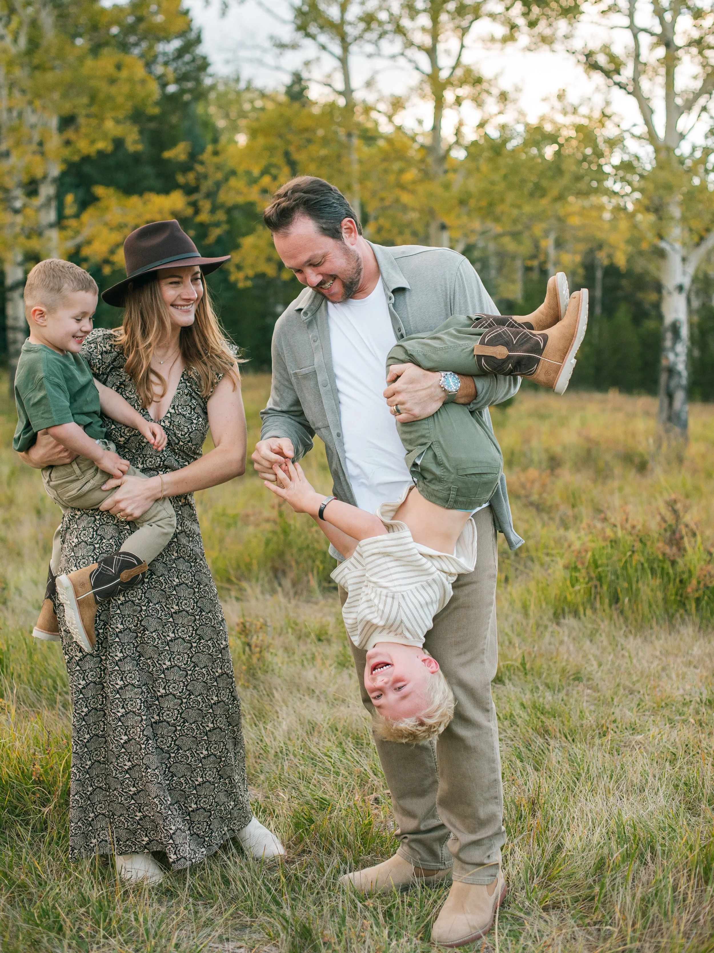 my favorite time of year for family sessions is officially here!🍂