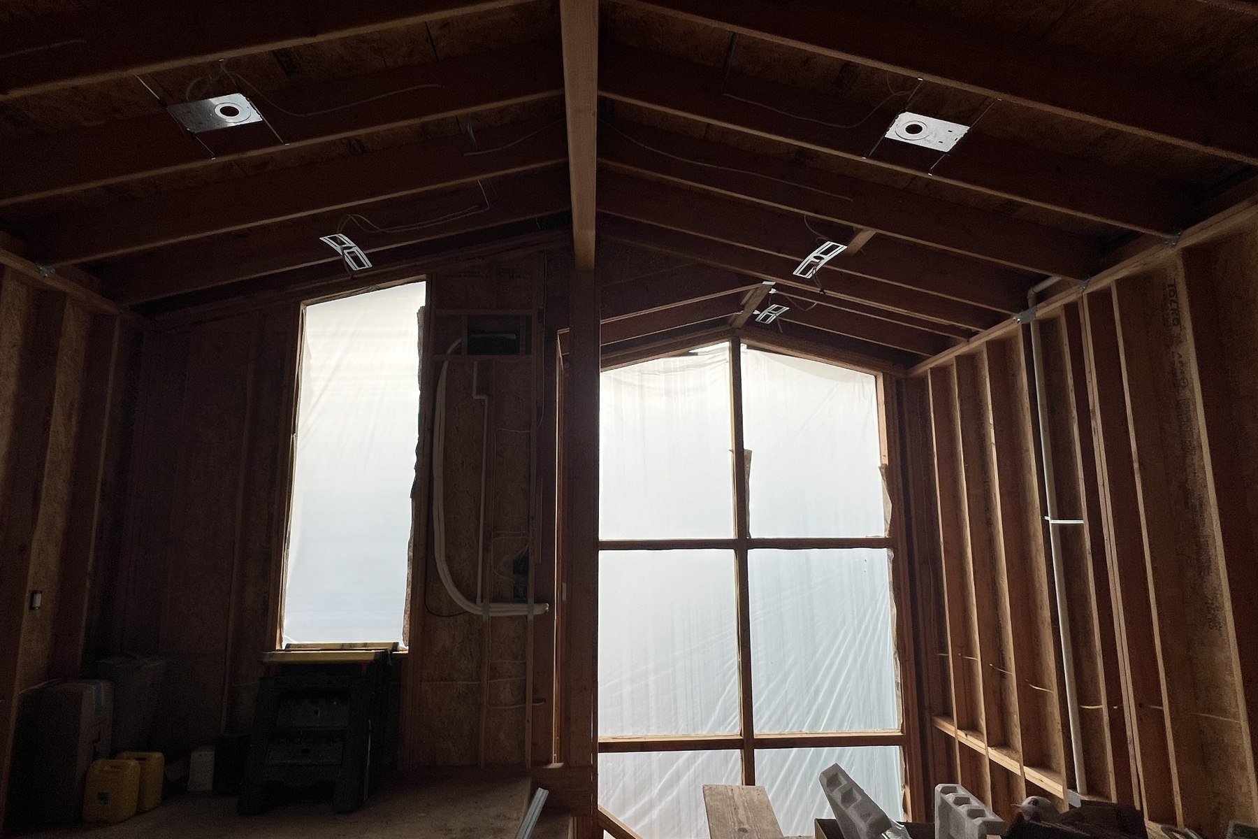03_South_Beach_Waterfront_Glazing.jpg