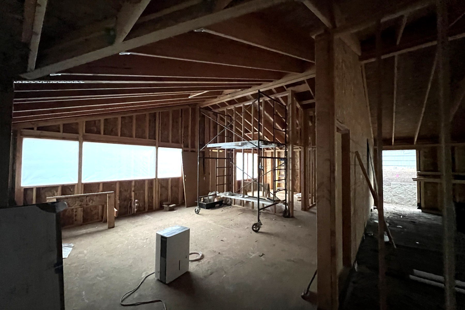 02_Grow_Avenue_Interior_Framing.jpg