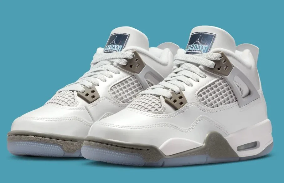 RETRO 4 "BLUE CHILL" $165