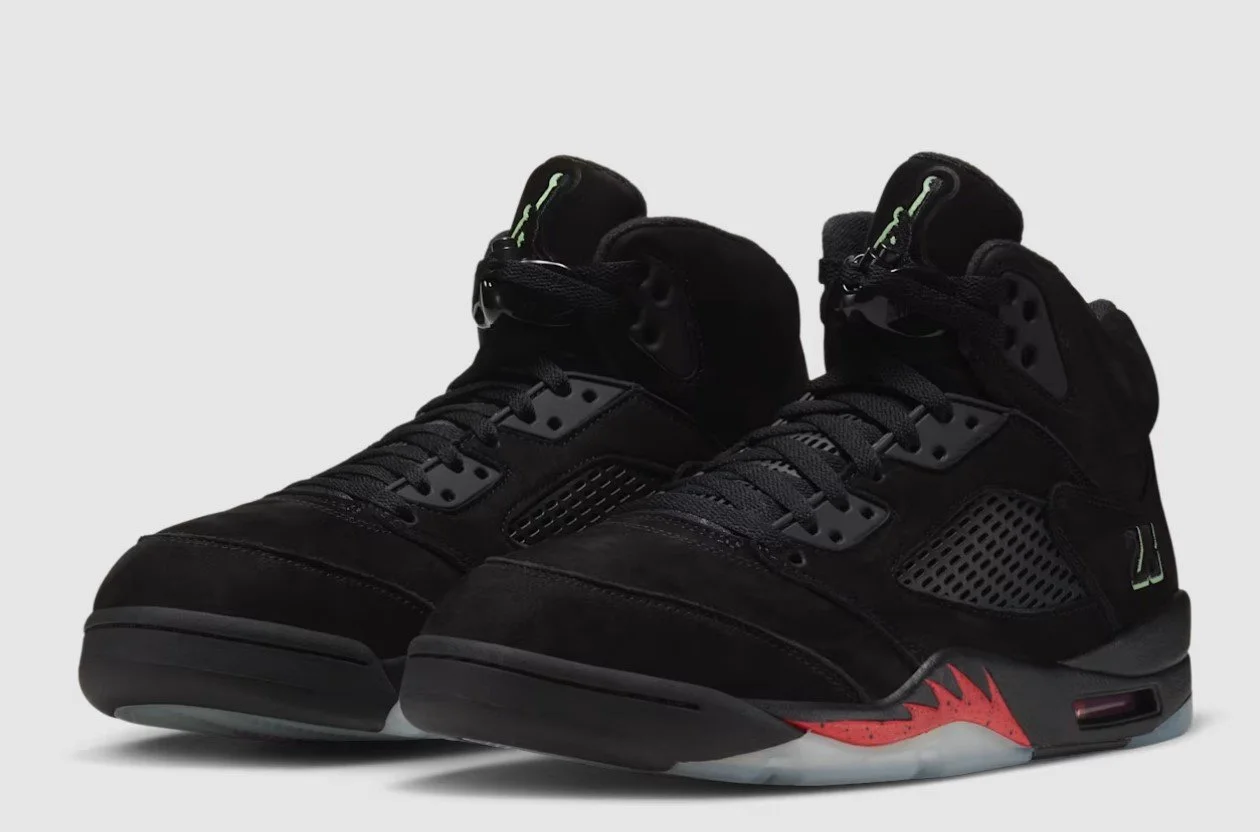 AJ 5 "HALLOWEEN" $215 [MEN]