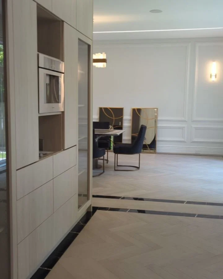 A beautiful project finished up in Oakville. Complete with KEF Speakers connected to Episode Response Series Amplifiers, Latest UniFi Network and Security Cameras including WiFi all over the property, LED Lighting and Control4 Smart Lighting Control 