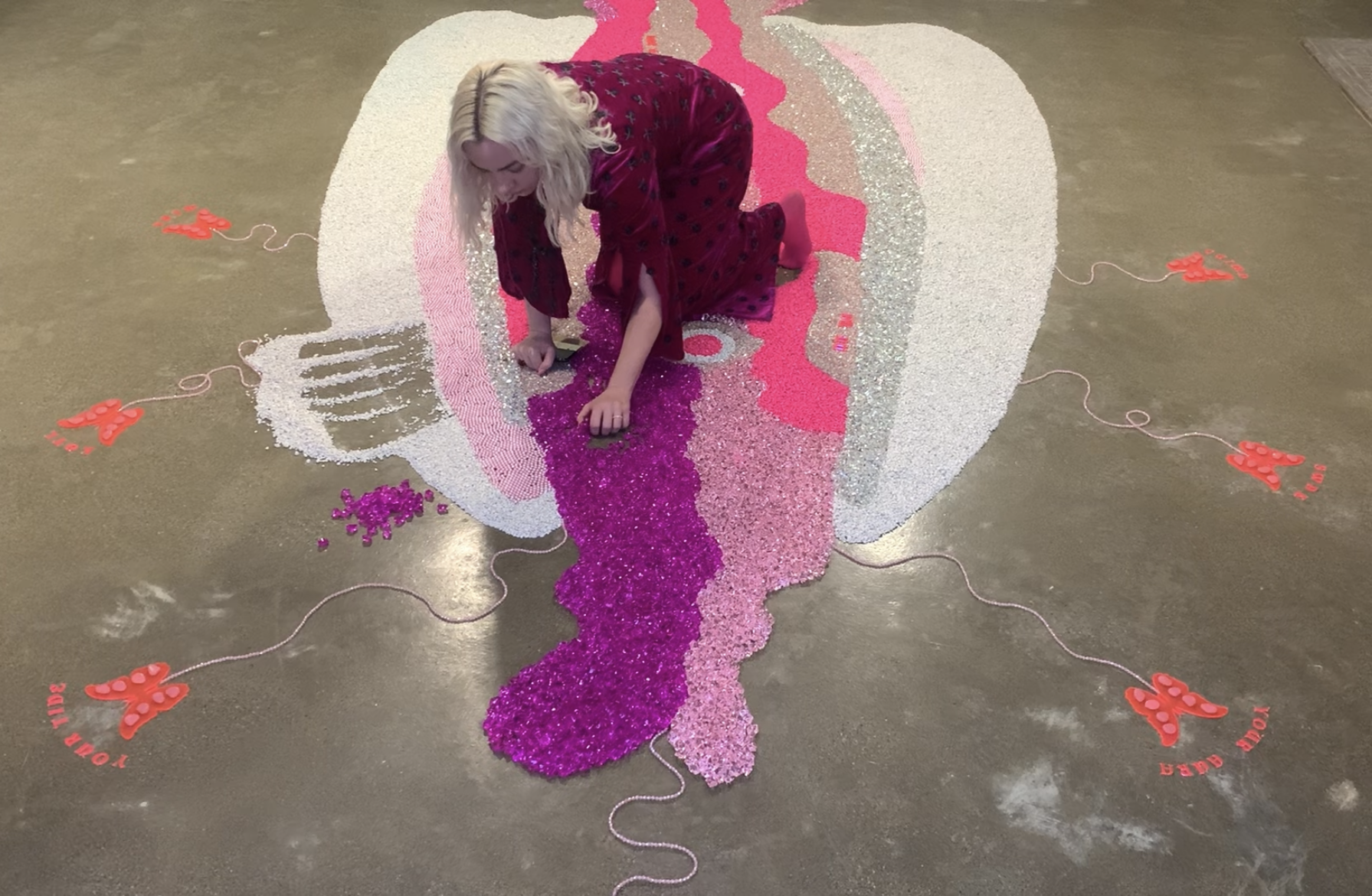 she will open and then close 3 copy.PNG