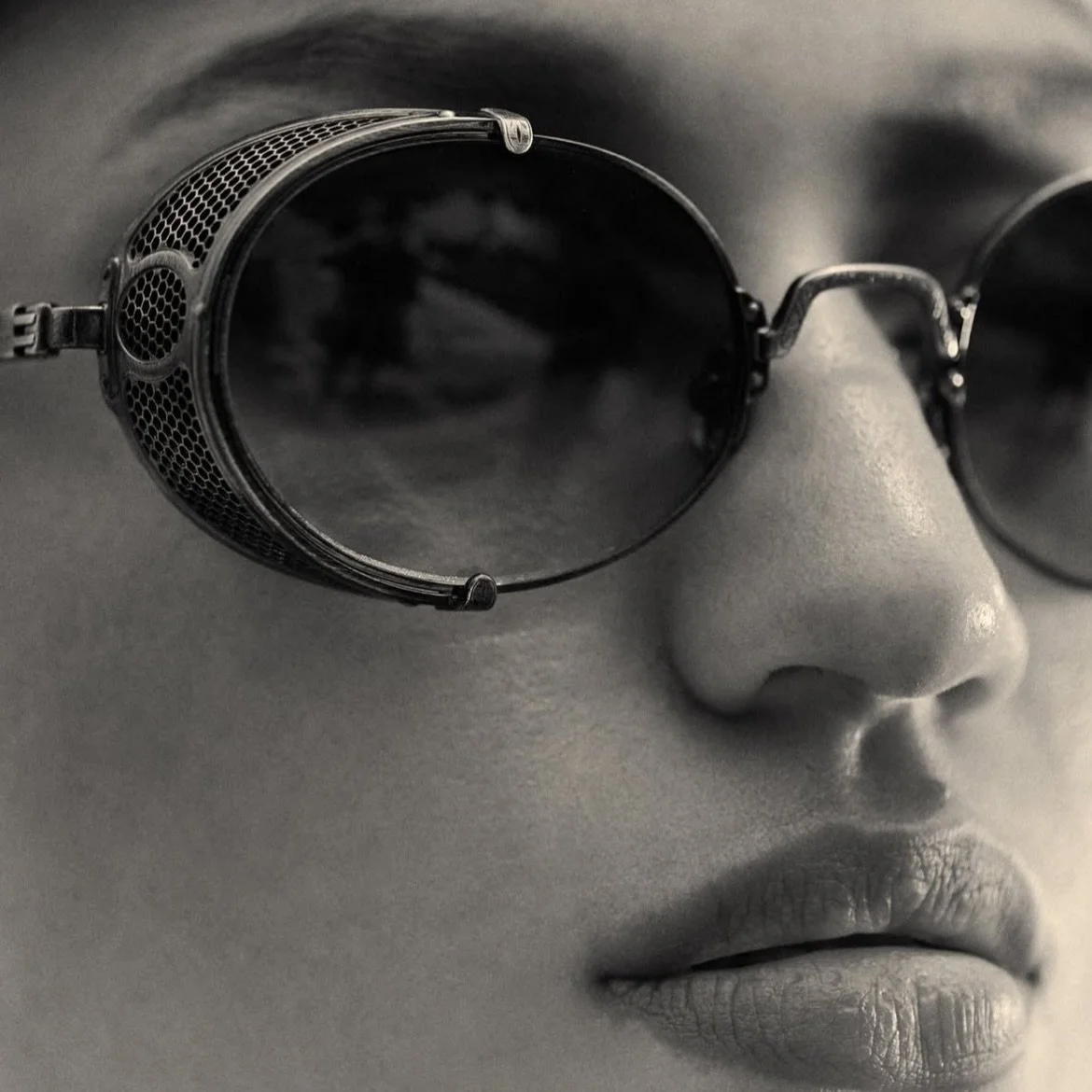 Captivating lenses by @matsudaeyewear ◼️ Shop in store @oberleopticians 

#miamishopping #miamiluxuryshop #luxuryeyewear #miamiopticians