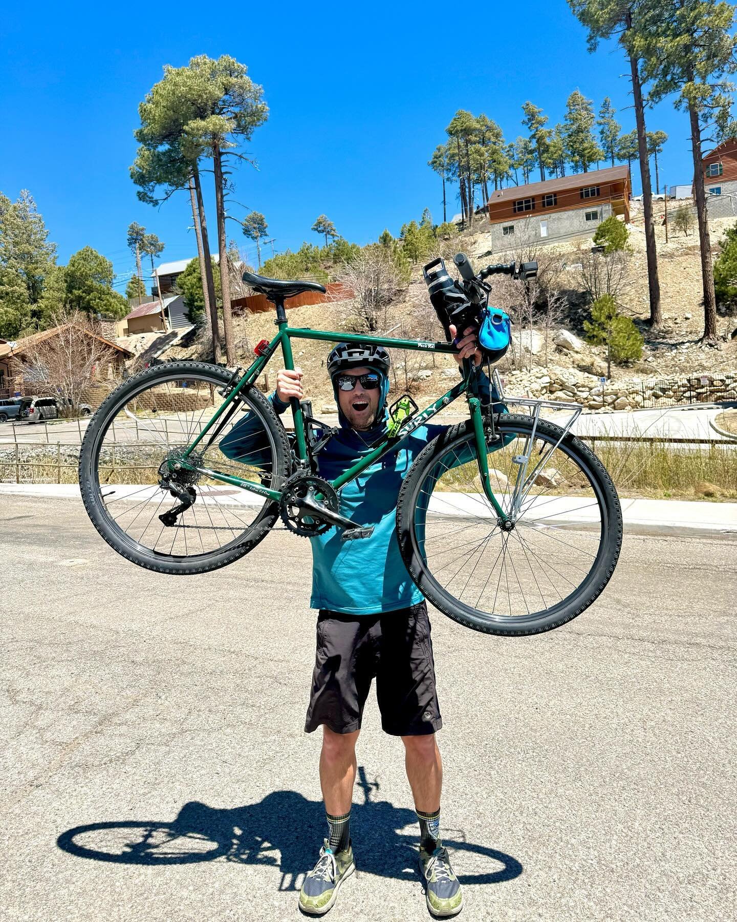 🙌🏼🚴🏔️WELCOME TO SUMMERHAVEN🏔️🚴🙌🏼
A welcome sign never looked so good. The ride to the top of Mt. Lemmon is one of the TOP road bike climbs in the US. And, biking to the top has been on Tyler&rsquo;s list since the day we arrived in Arizona. W