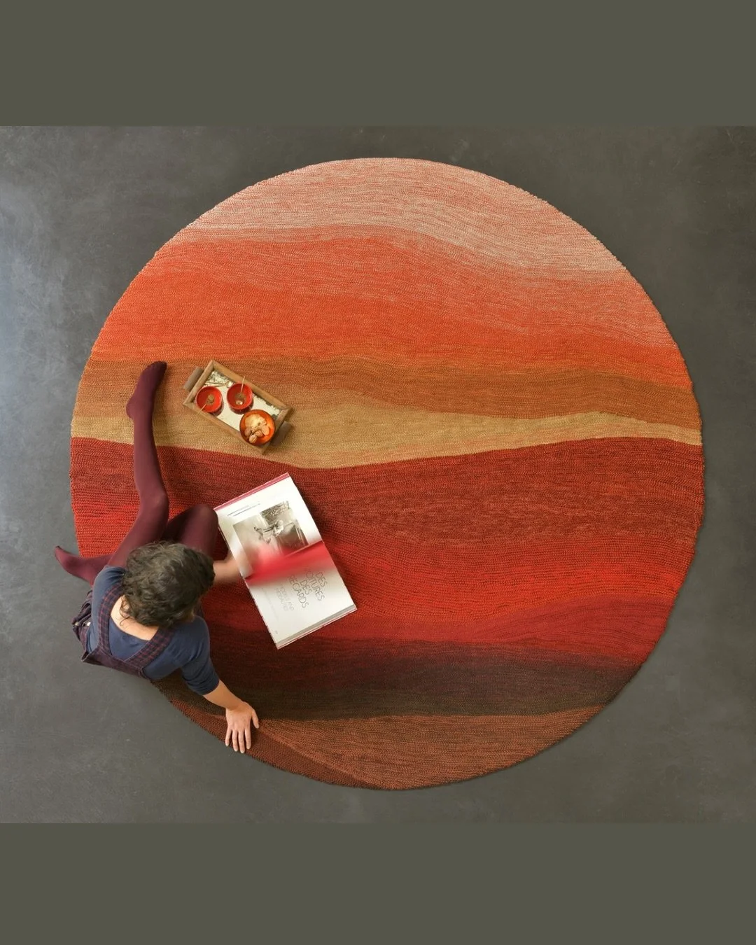 Le d&eacute;stockage continue! Certaines pi&egrave;ces ont &eacute;t&eacute; adopt&eacute;es mais il en reste quelques unes &agrave; acqu&eacute;rir &agrave; prix r&eacute;duit (lien en bio). La pr&eacute;paration du d&eacute;m&eacute;nagement bat au