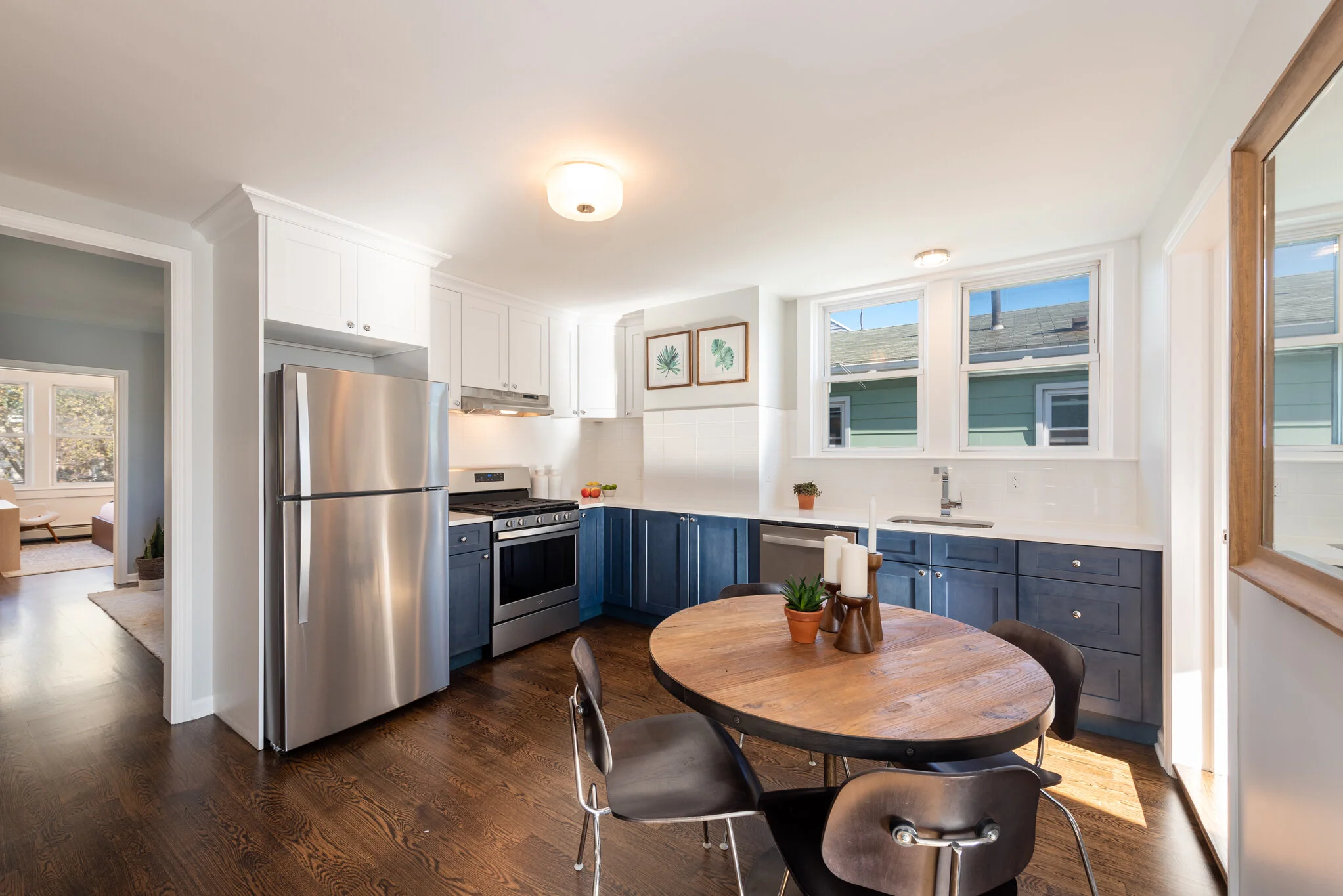 67 Beacon - U2 - Kitchen.jpg