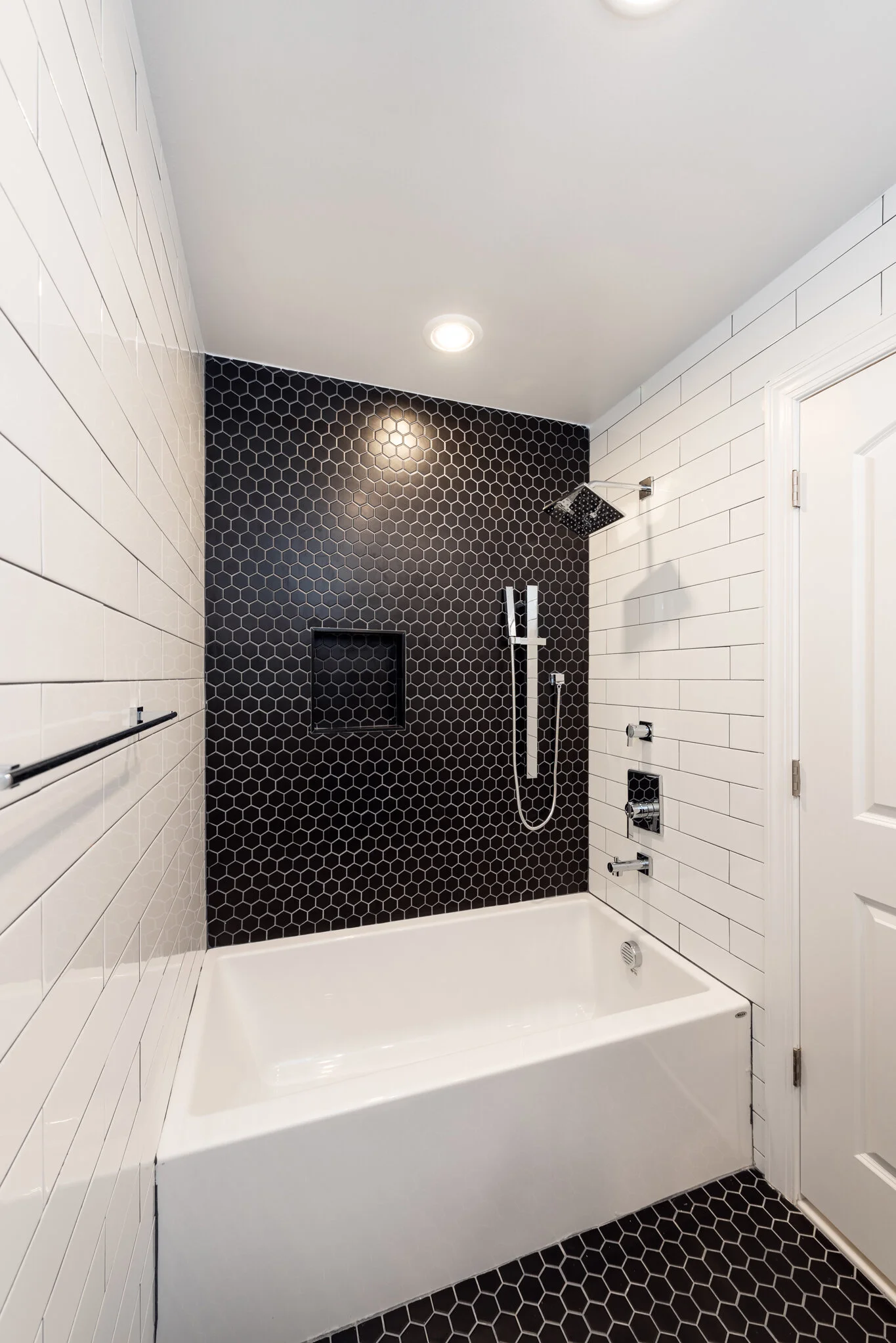 73 Bleeker - Unit 1 - 212.jpg