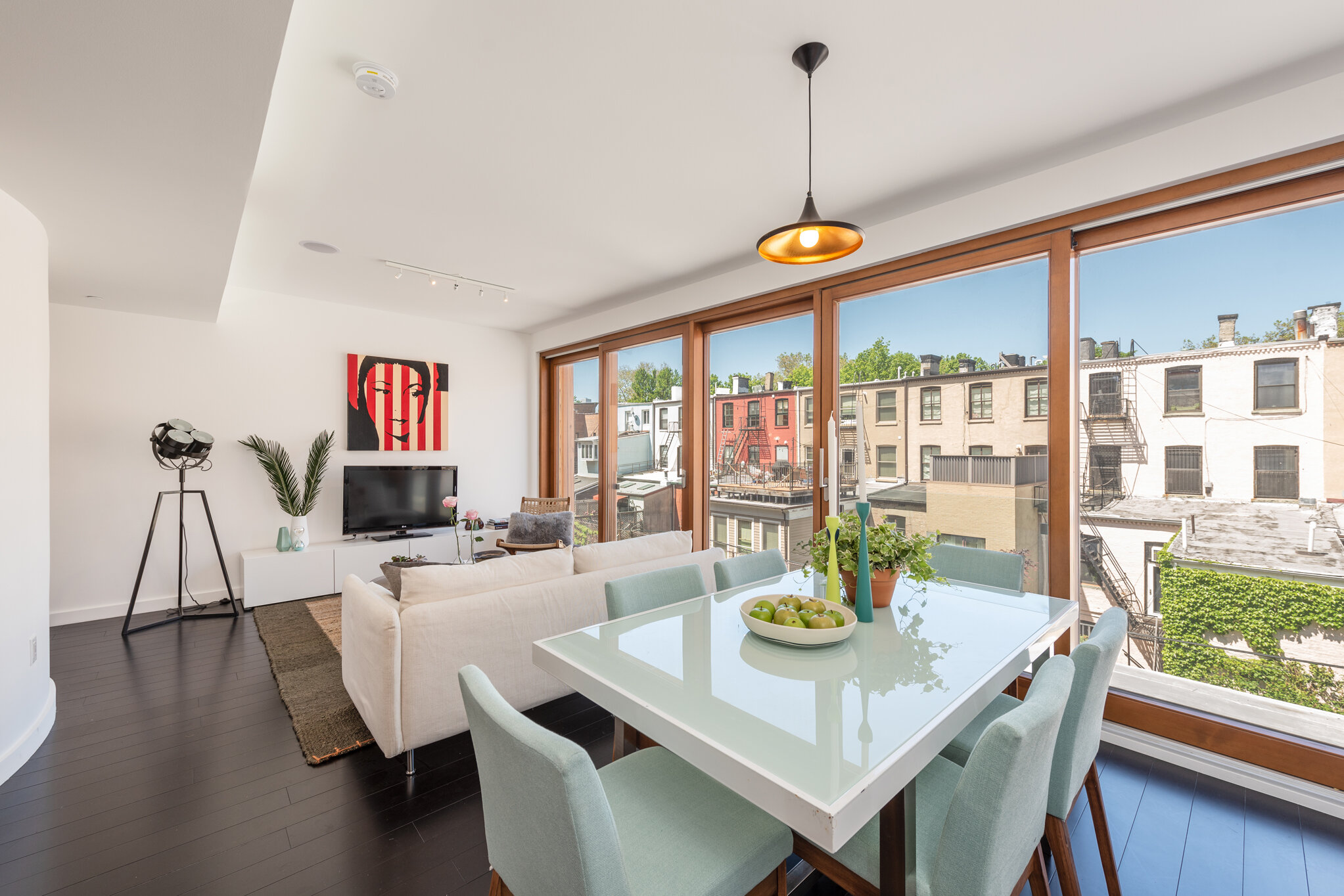 54 Bright - 038_3.jpg