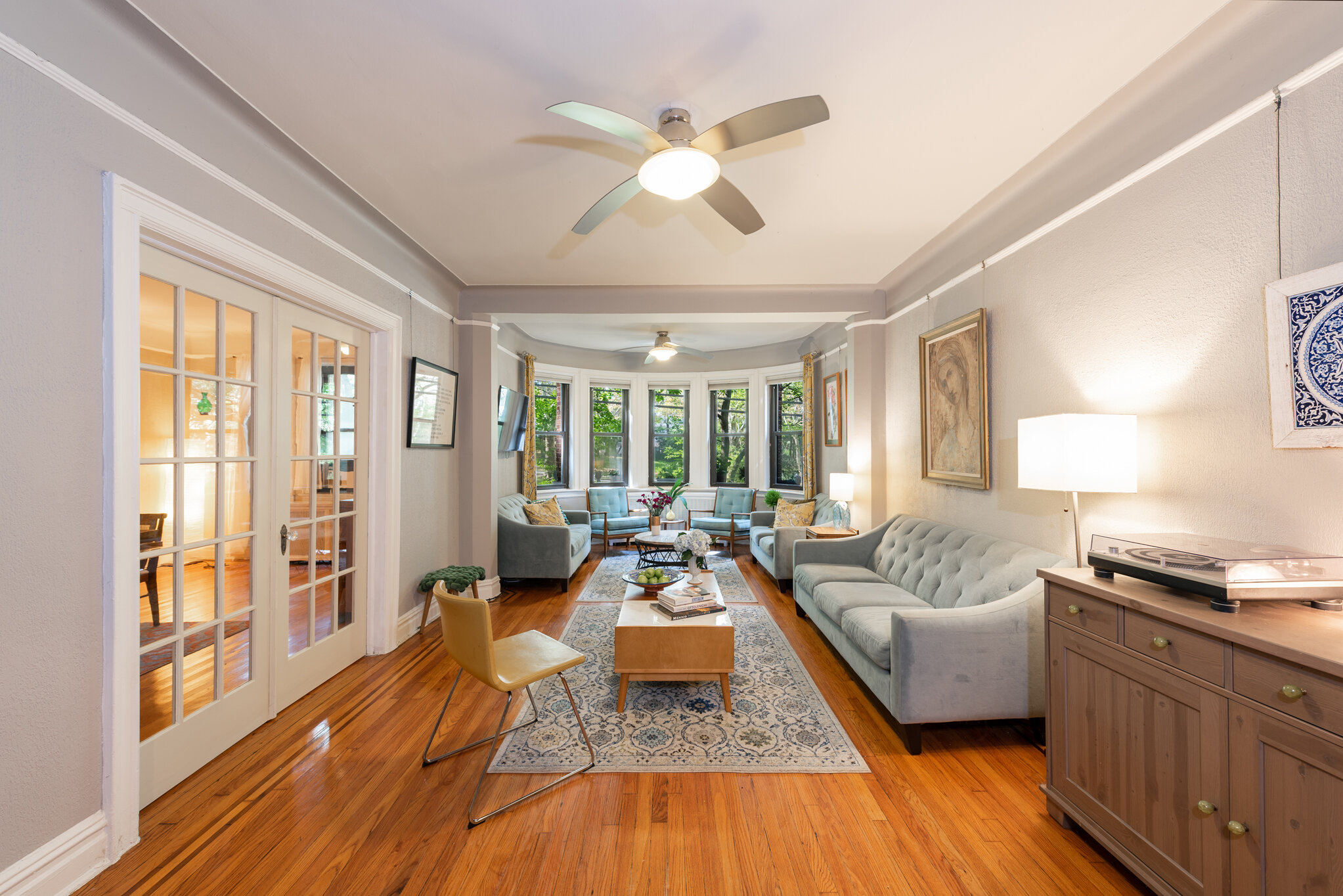 131 Kensington - Living Room.jpg