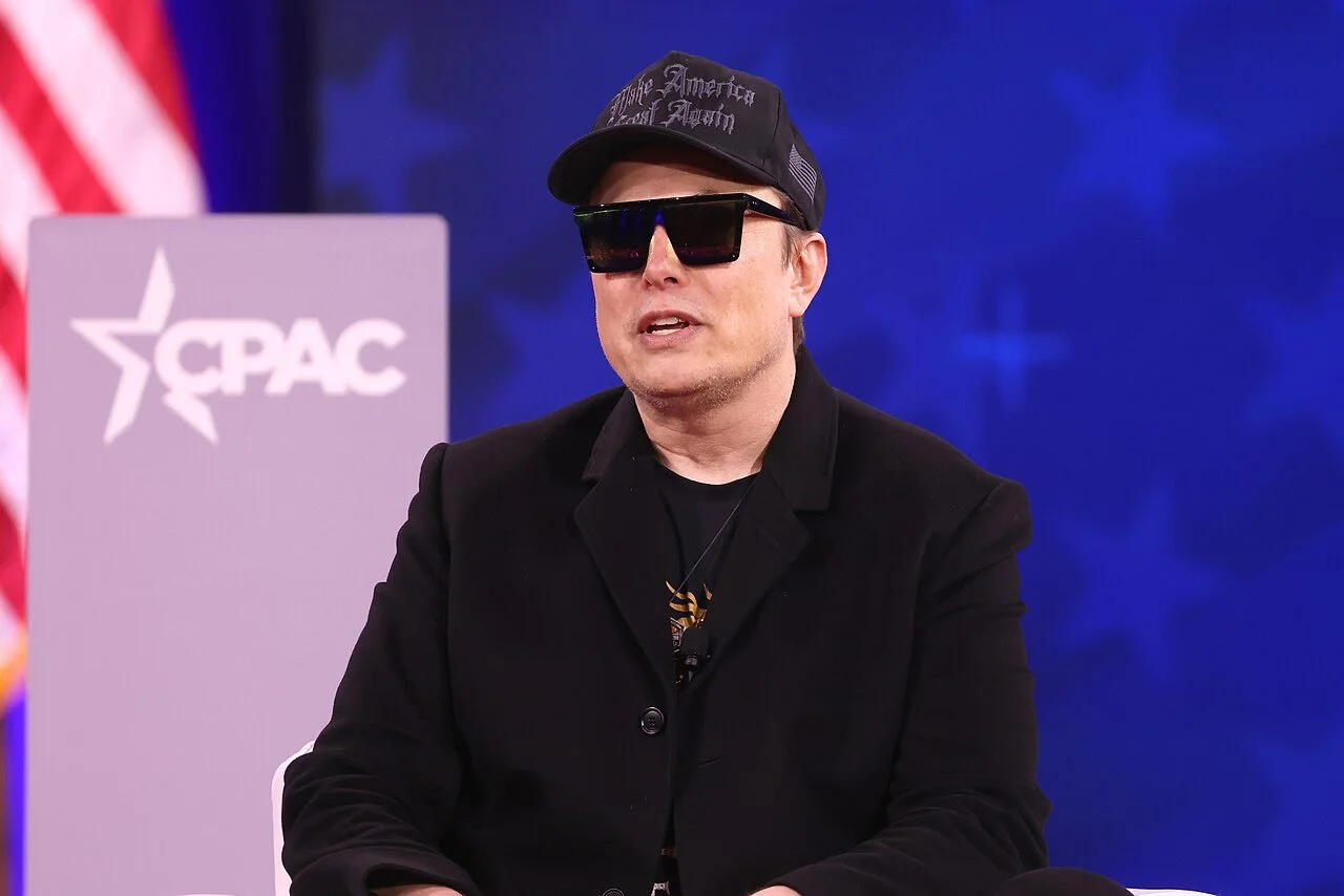 Musk's $1 Million Offer Stirs Legal and Ethical Controversy Amid the 2024 Election