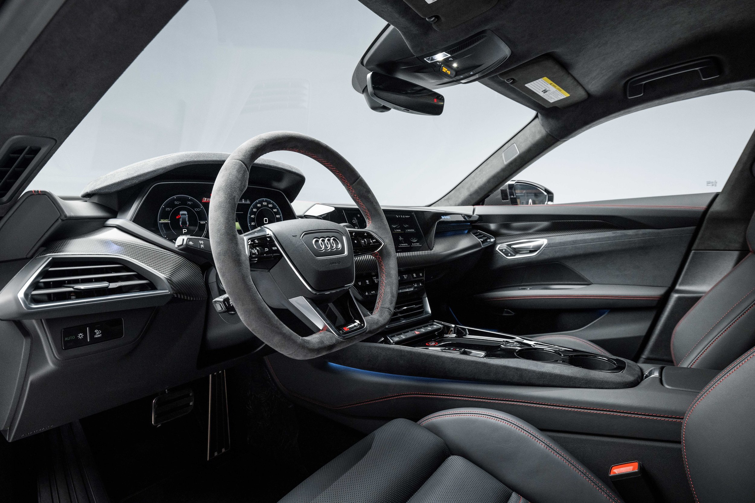 Audi e-tron GT-19.jpg