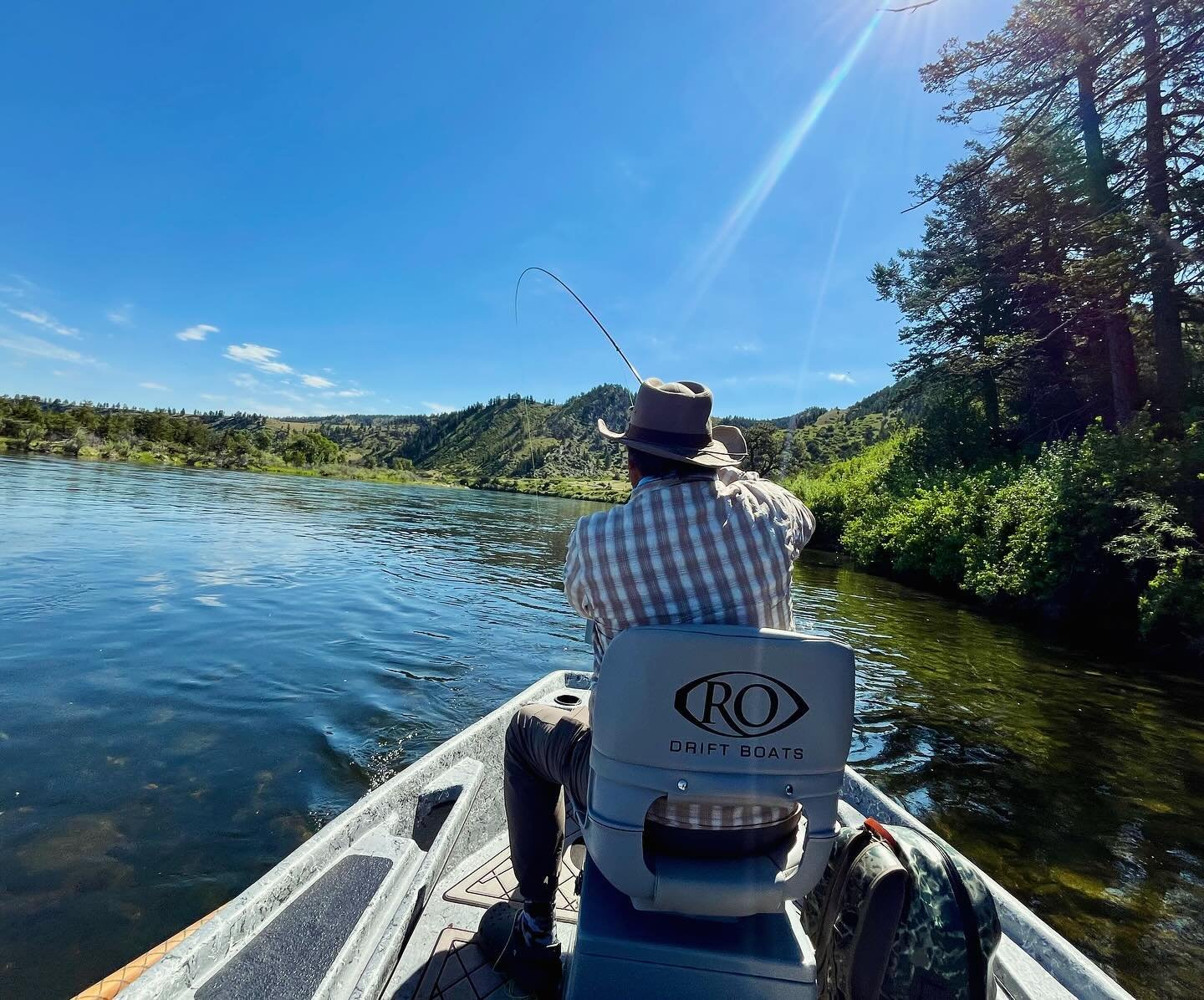 Absolutely love my @rodriftboats skiff. Perfect platform for seated dry fly fishing and stable enough to handle our big freestones. @rktroutbum #stephensmithfly