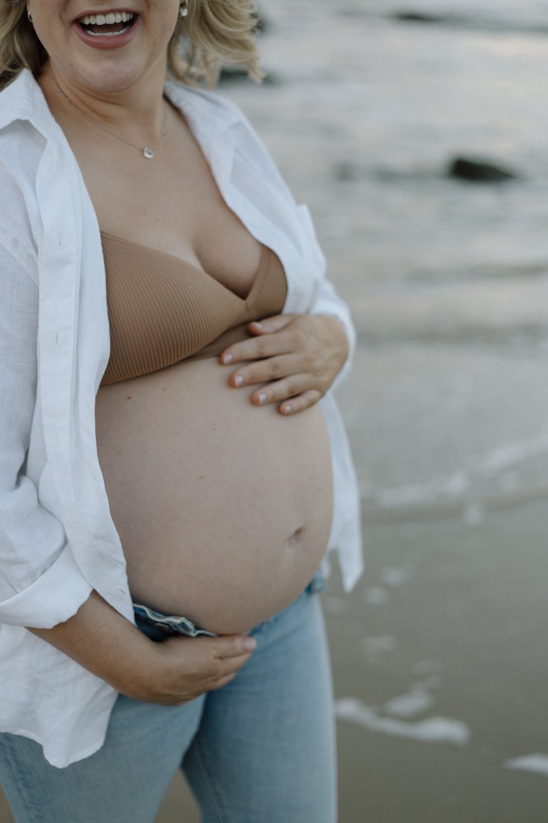 Emily_Ronesh_maternity_LR-58.jpg