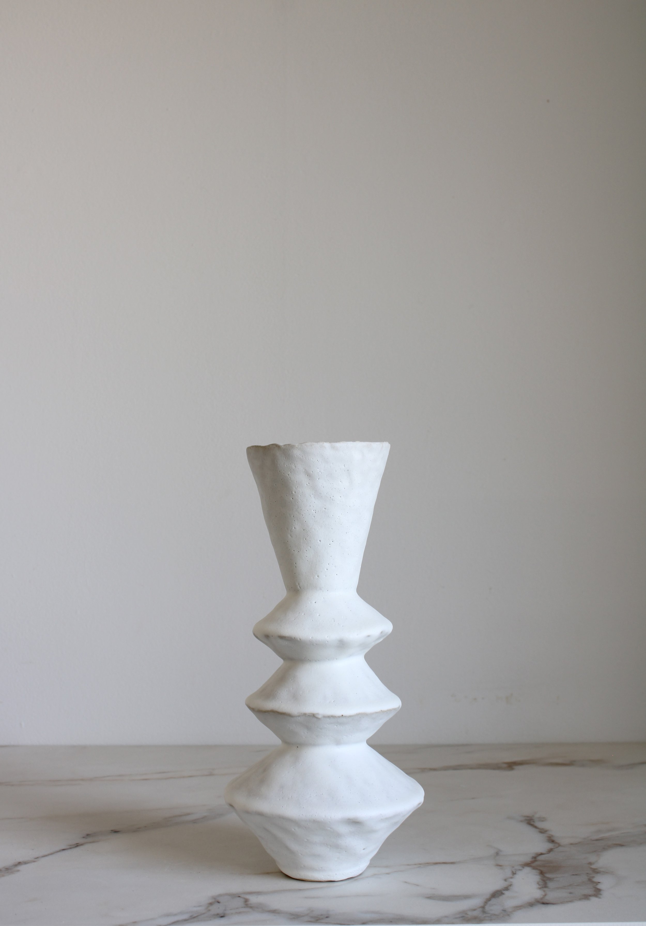 Zig Zag Vessel in Matte White 1