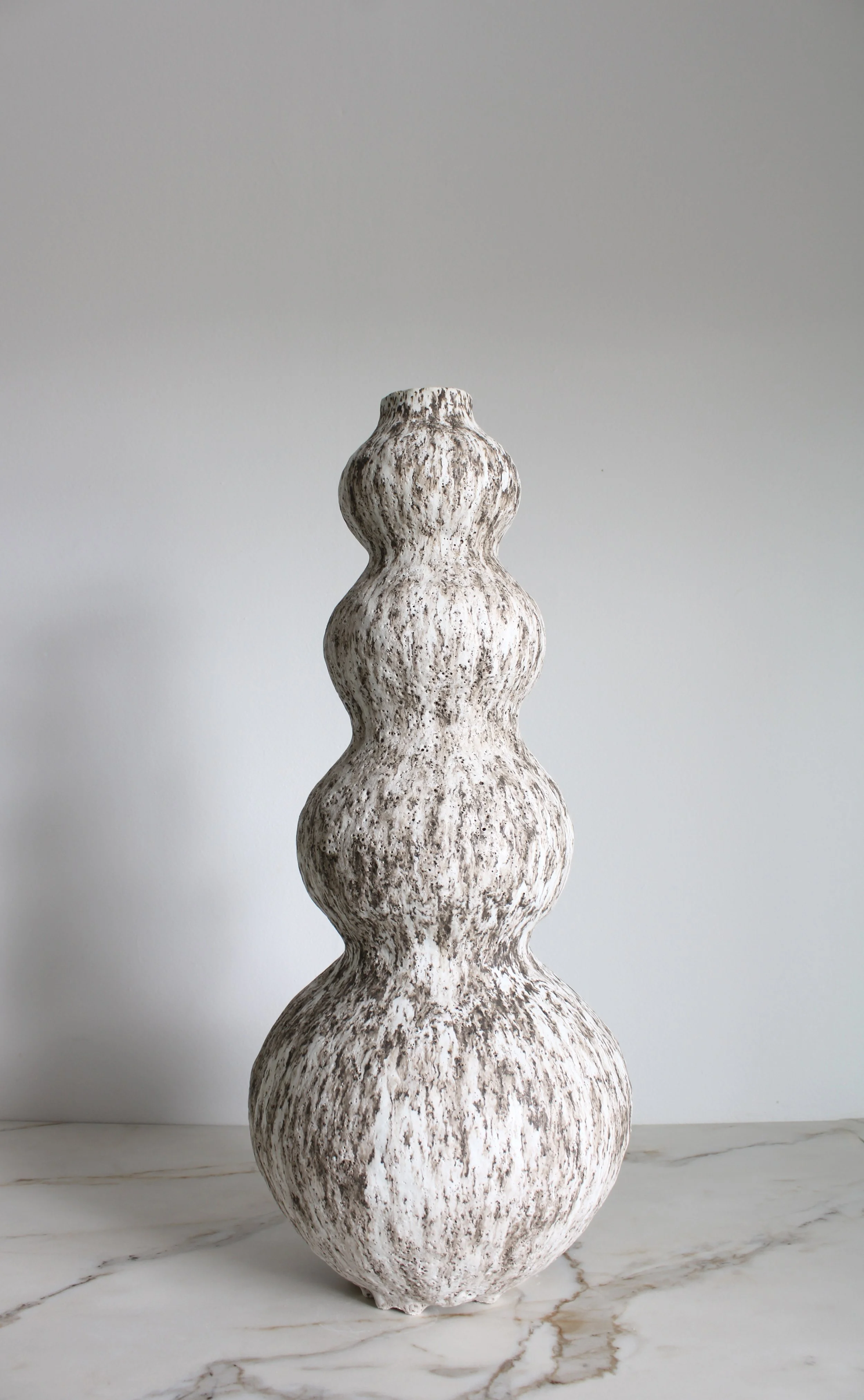 Speckled White Quad Curve Large