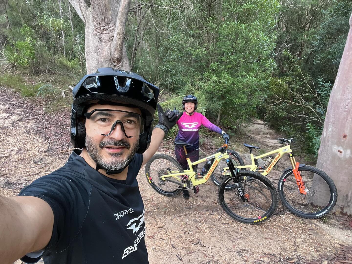 Nothing is better than a ride on the Nomad&rsquo;s at Rockies 🔥#santacruznomad #funmorningride #sydneymtb #dhride