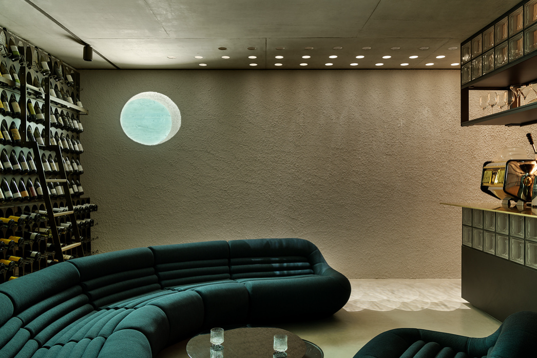 Chaucer St Glass Blocks 13.png