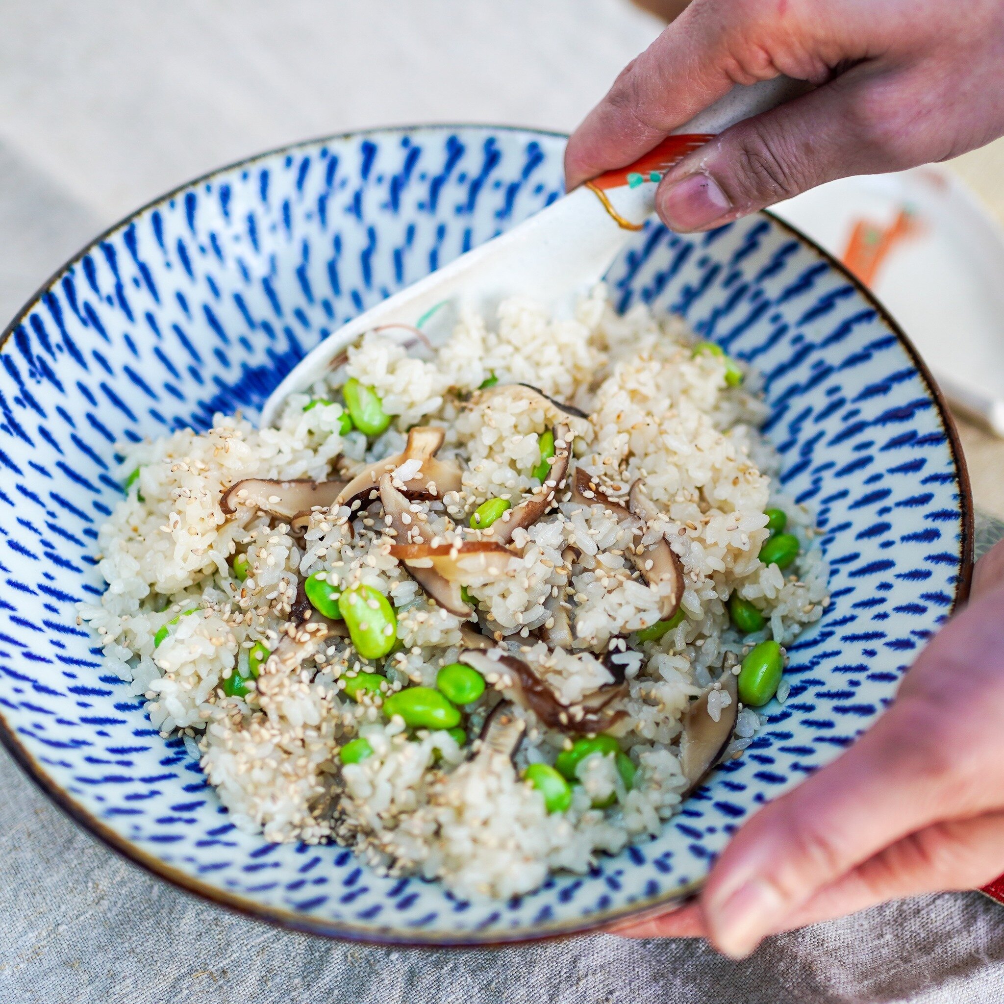 Shiitake Rice topped with Edamame Recipe (and the mushrooms used to make the dashi)

Have you made dashi at home? Shiitake dashi it the one to start with, it takes 15 seconds to prep and 15 minutes to infuse. Well worth making fresh. 

I'm starting t