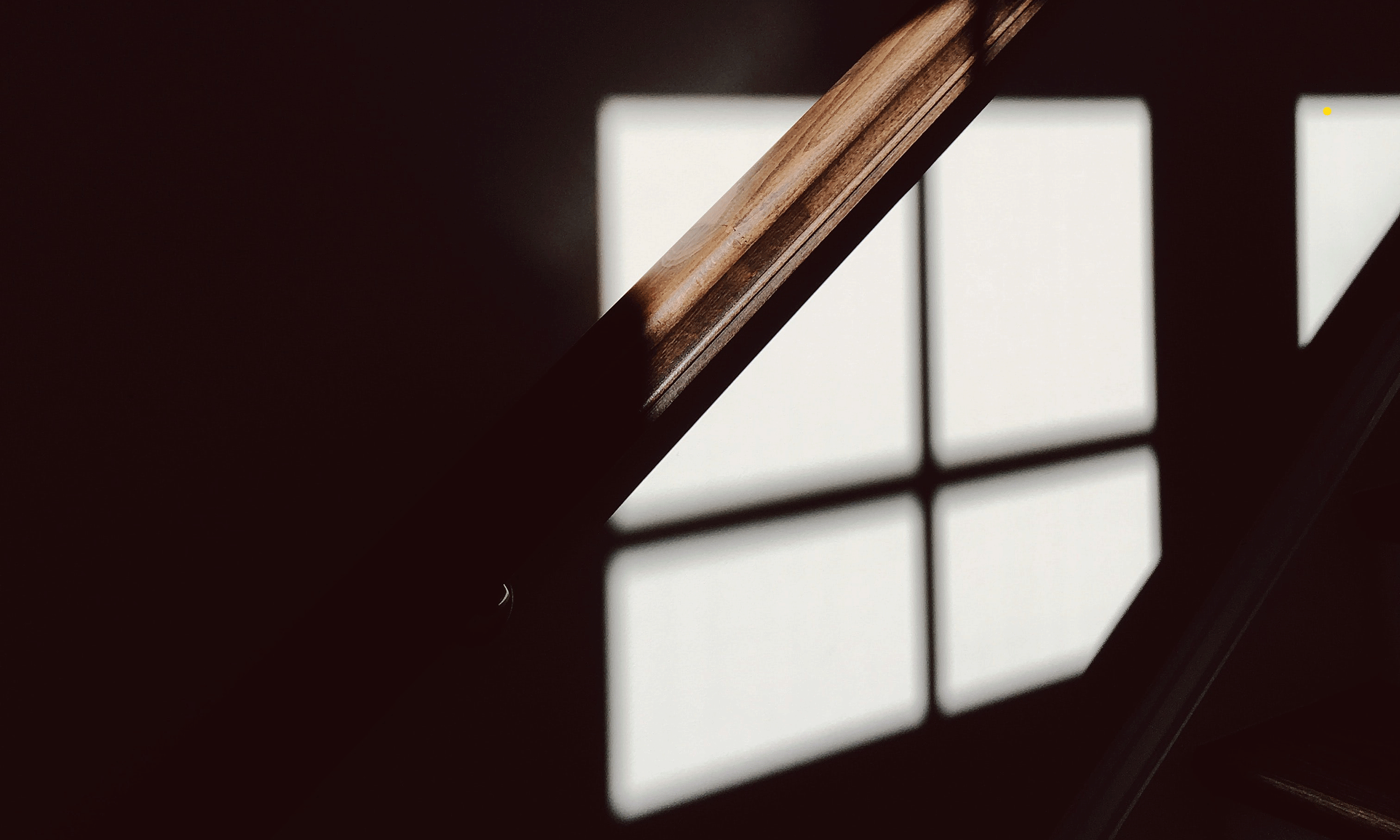 jon-tyson--fnqlznqhLk-unsplash.gif