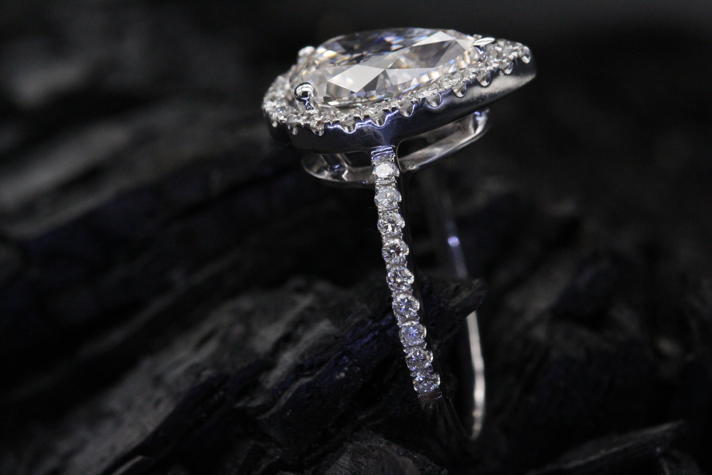 custom made diamant ring antwerp sagess