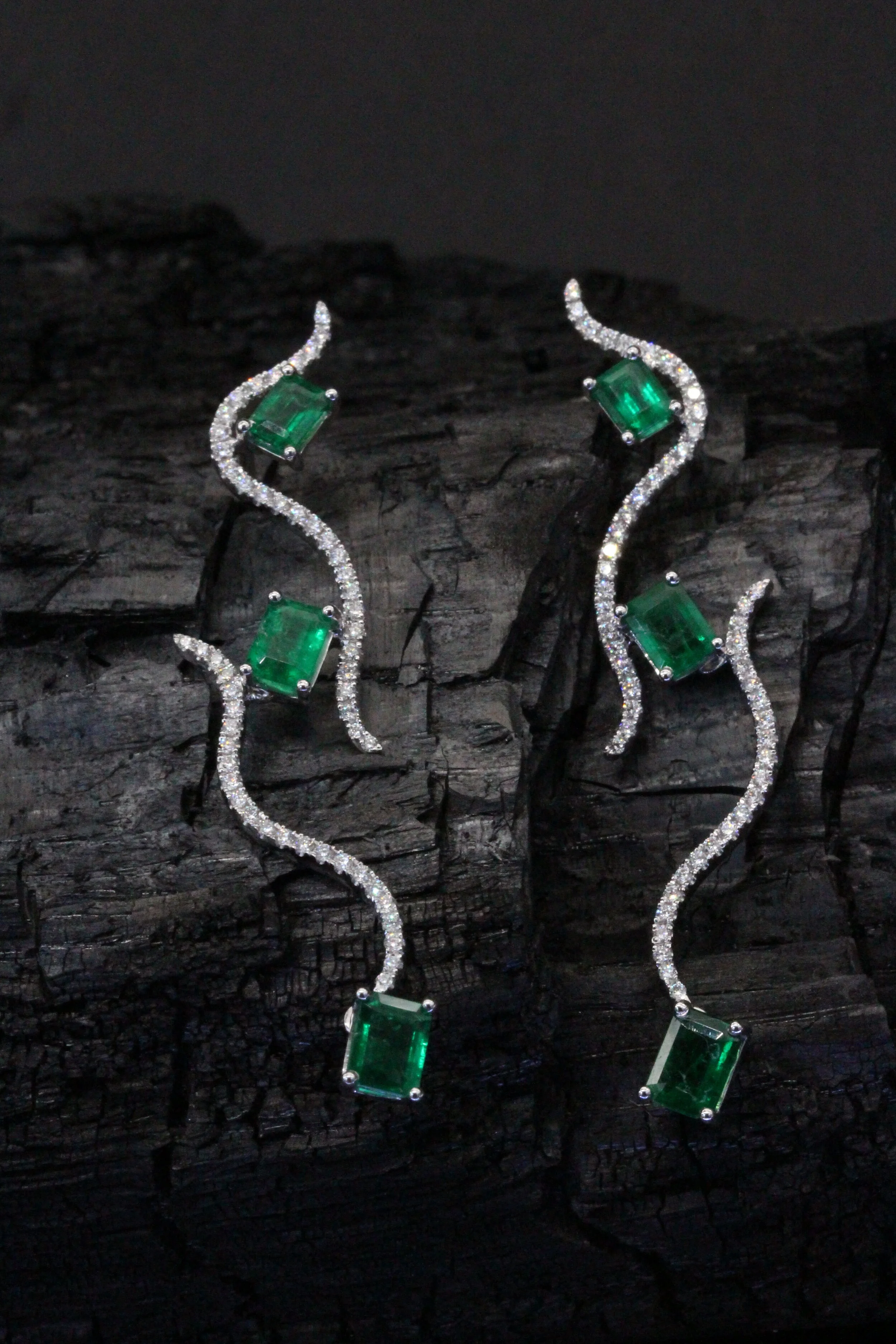 High-End Colombian Emerald &amp; Diamond Earrings in White Gold