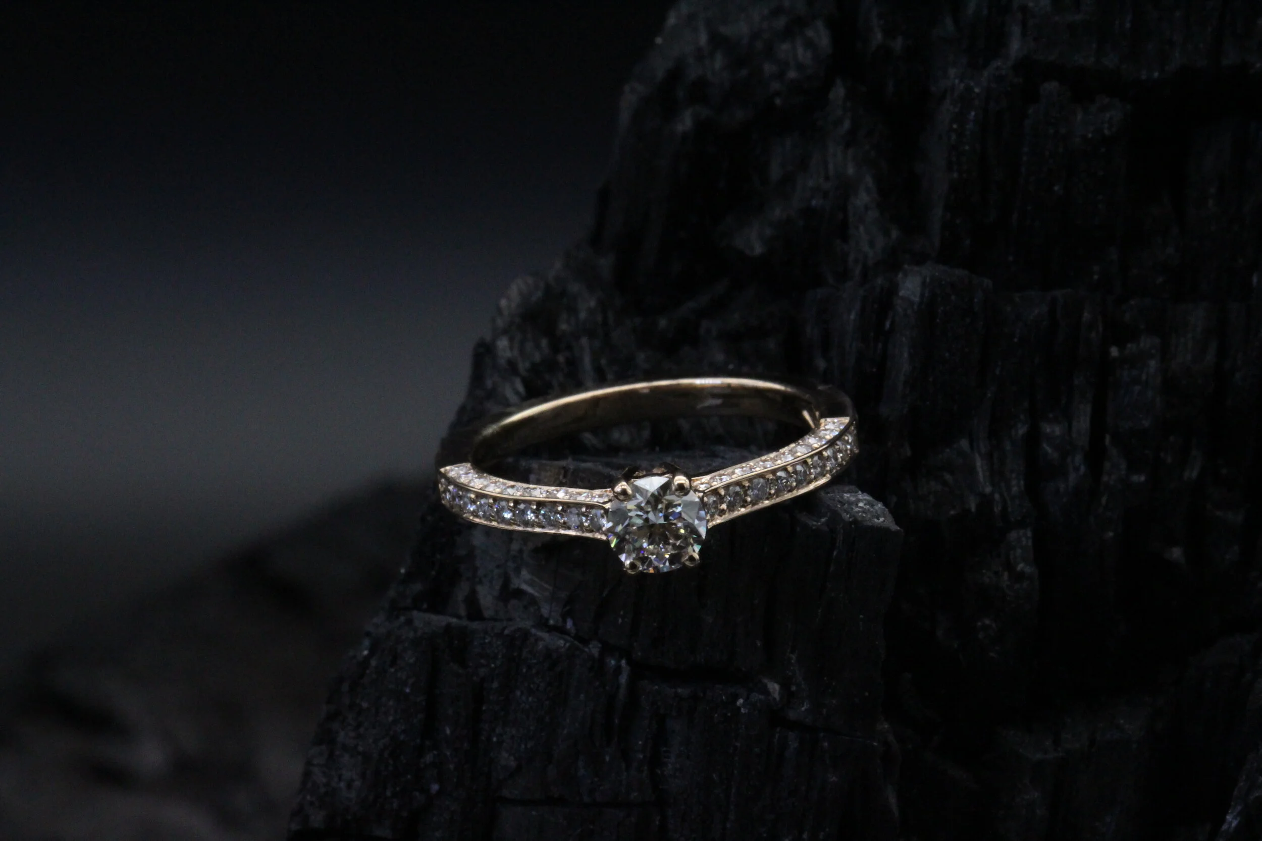 Handmade Rose Gold Diamond Engagement Ring | Personalised fine Jewelry by SAGESS