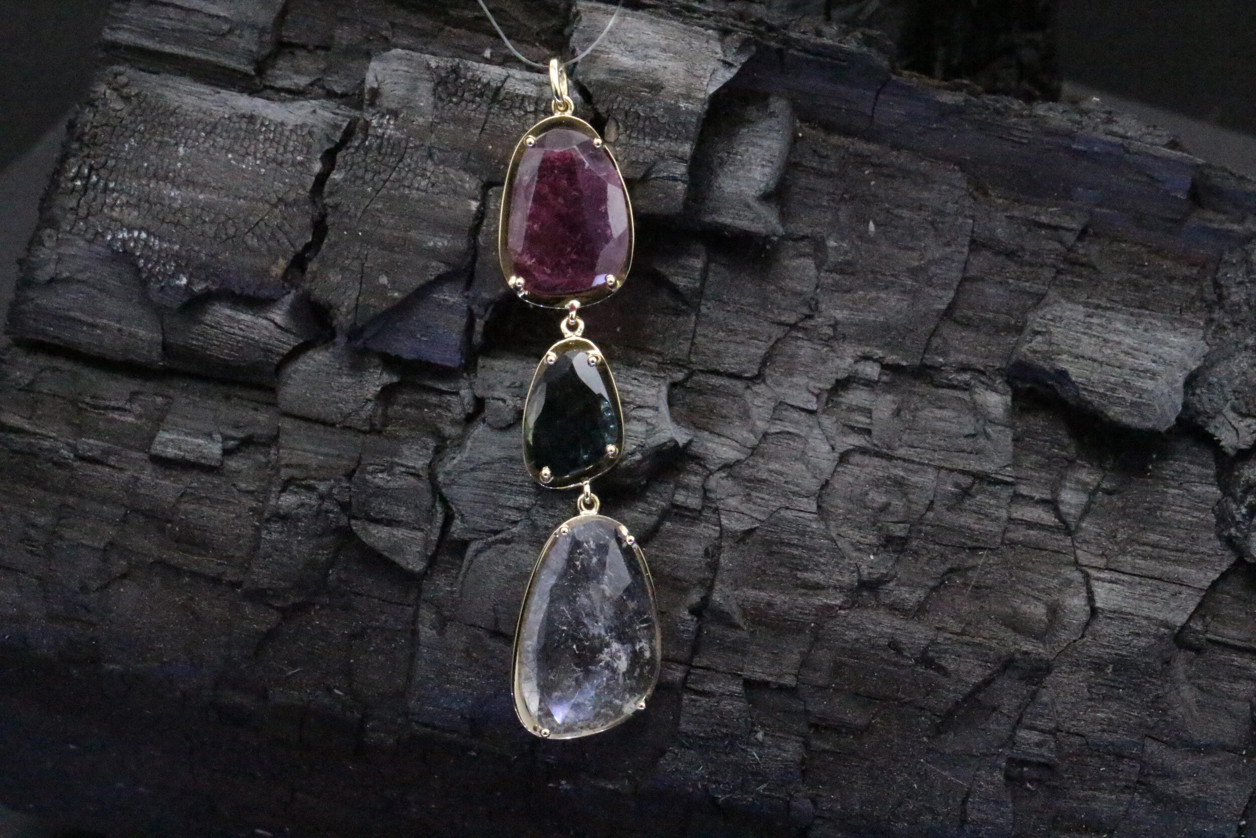 pendentif  articulé tourmaline en or jaune sagess