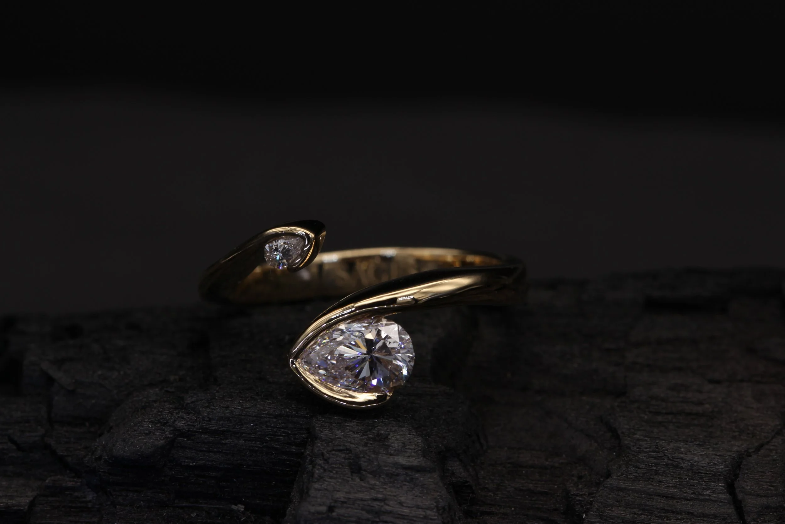 Arpège Ring | 18-Karat Yellow Gold  Pear-Shaped Diamonds