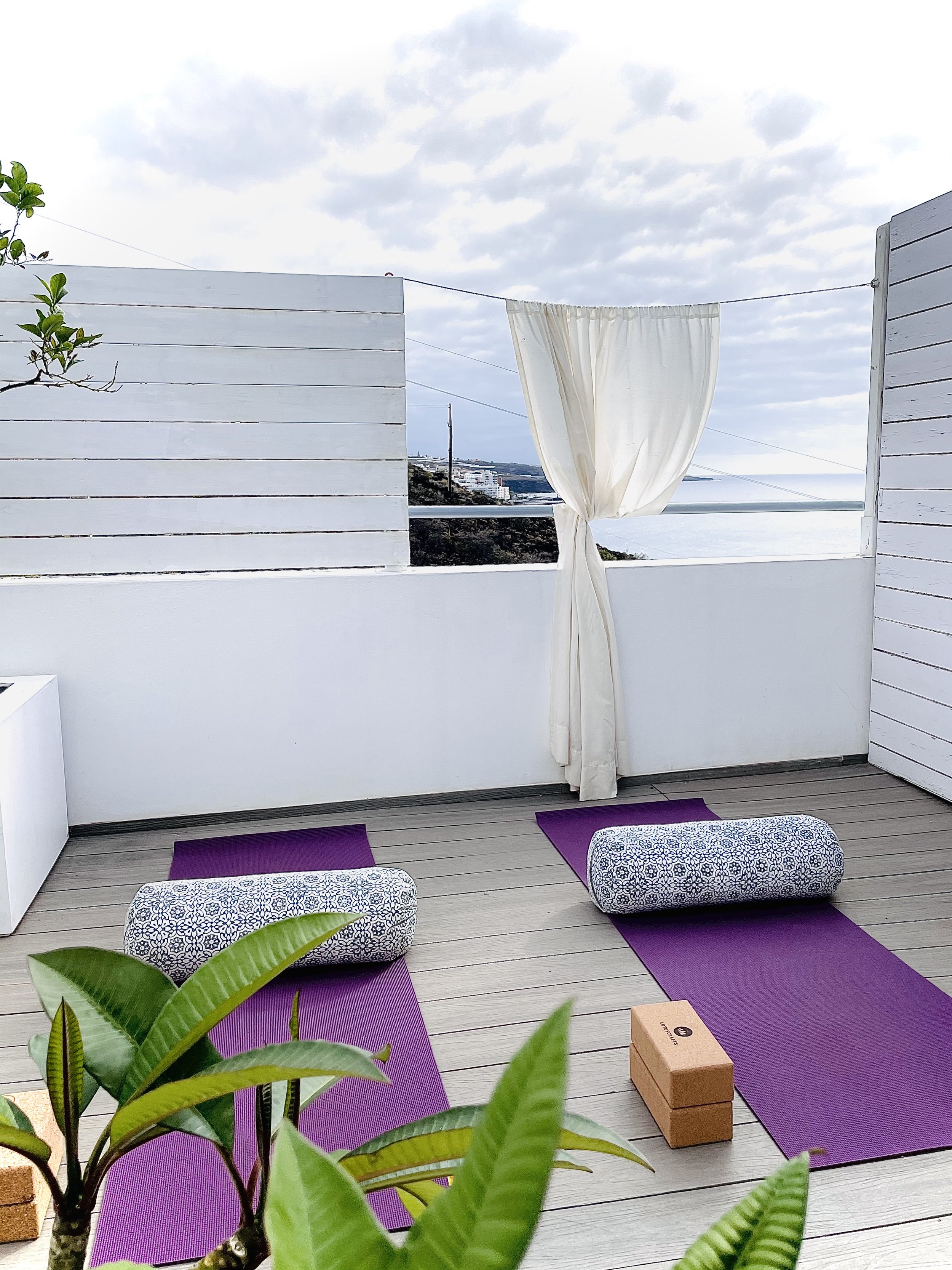 ESTRELLA TERRACE, PRIVATE YOGA CLASS