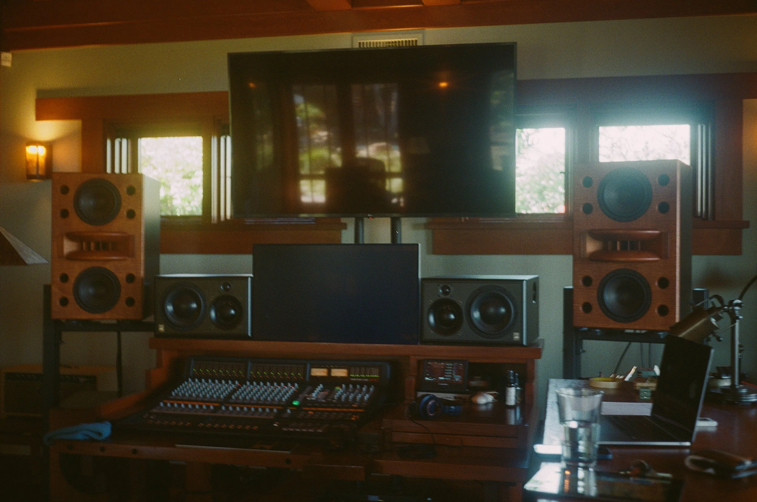 327861-01-0009 copy.jpg