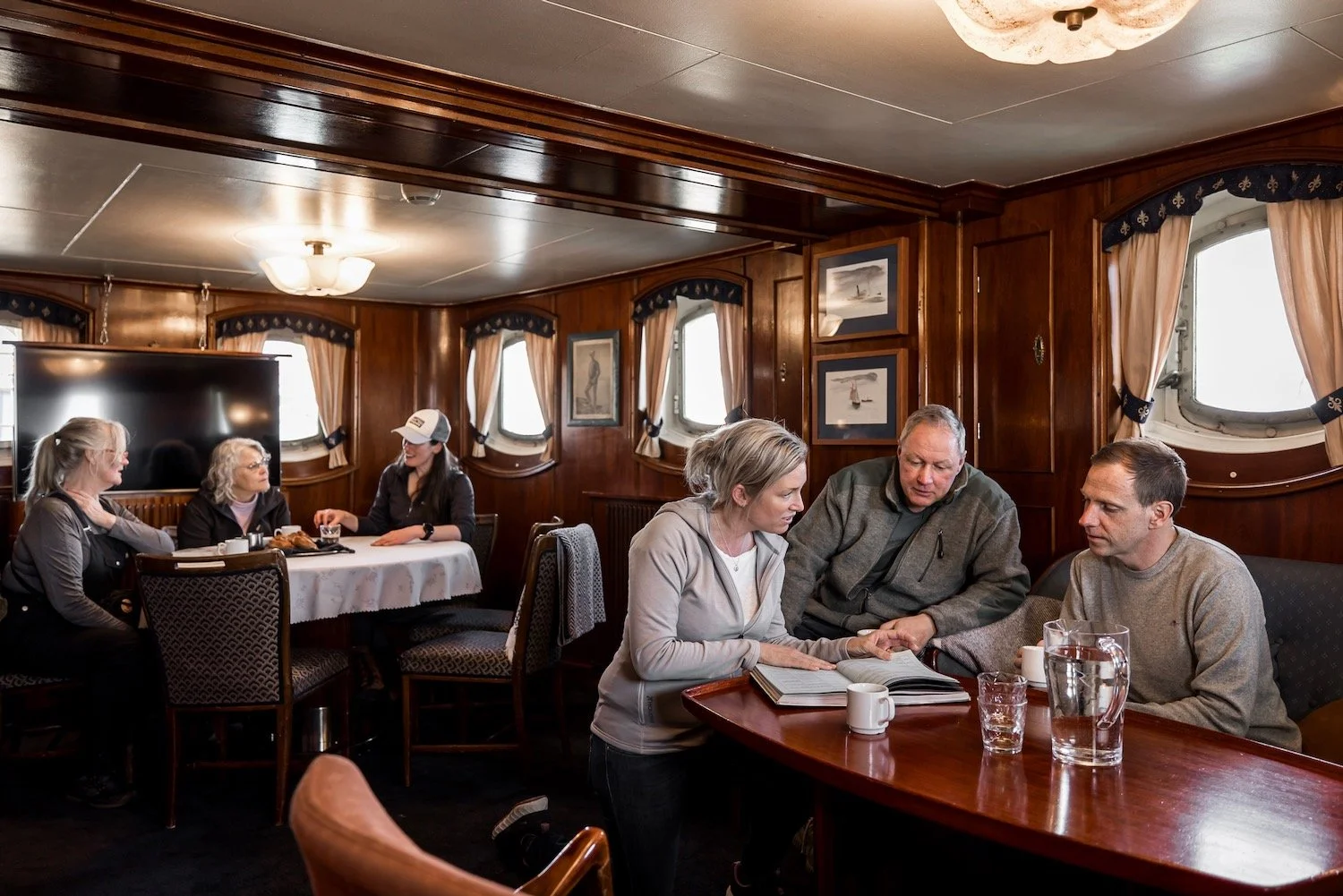 When not out looking for marine mammals or aurora we can relax in the communal areas of the vessel