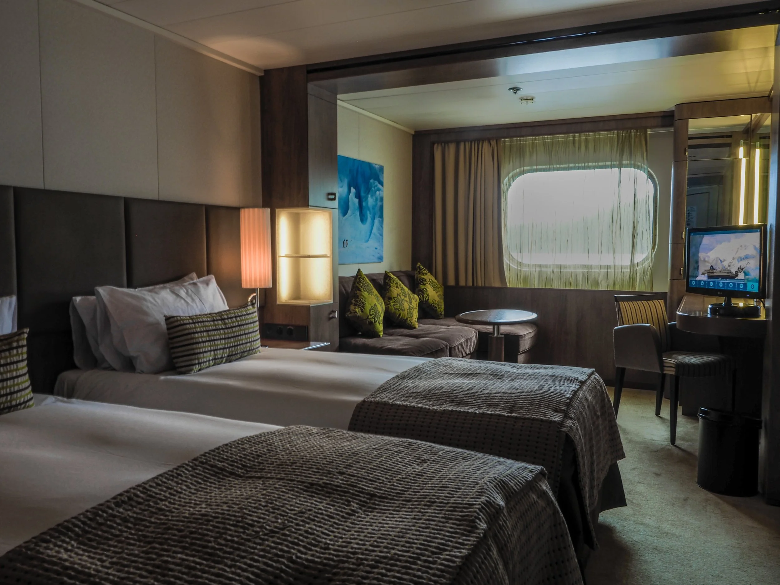 Superior Deck 4 Suite