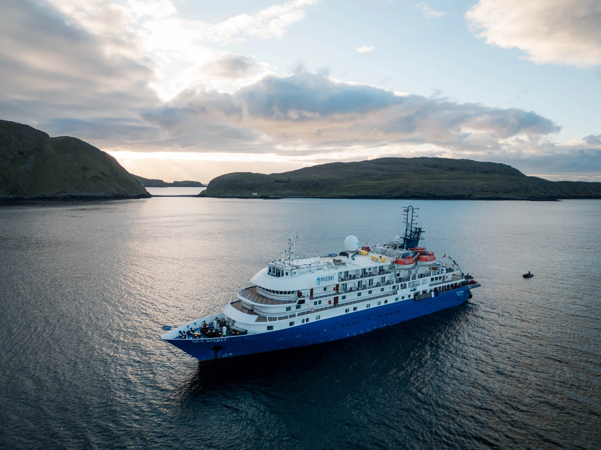 Choosing the Right Expedition Cruise