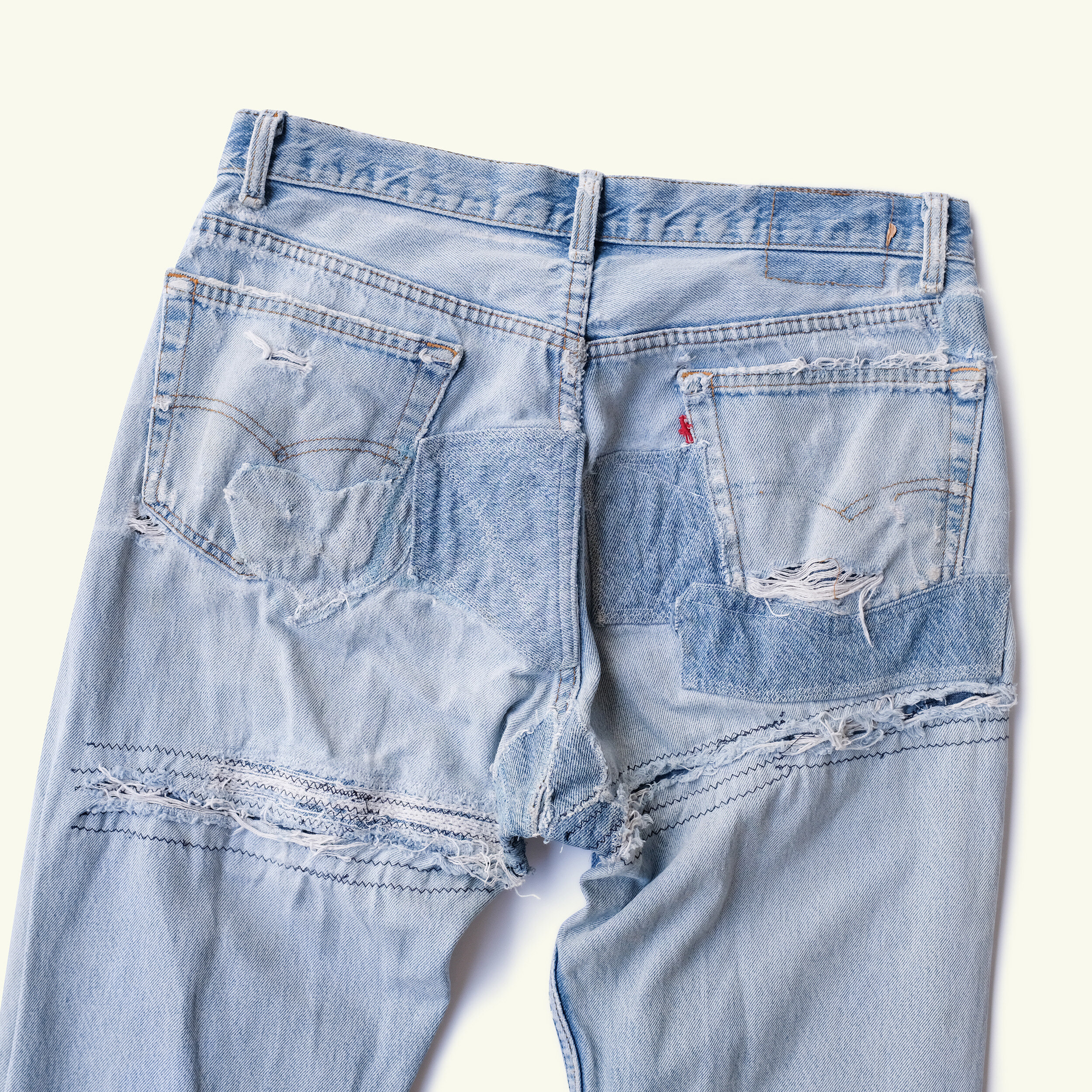 levis 501 ripped jeans