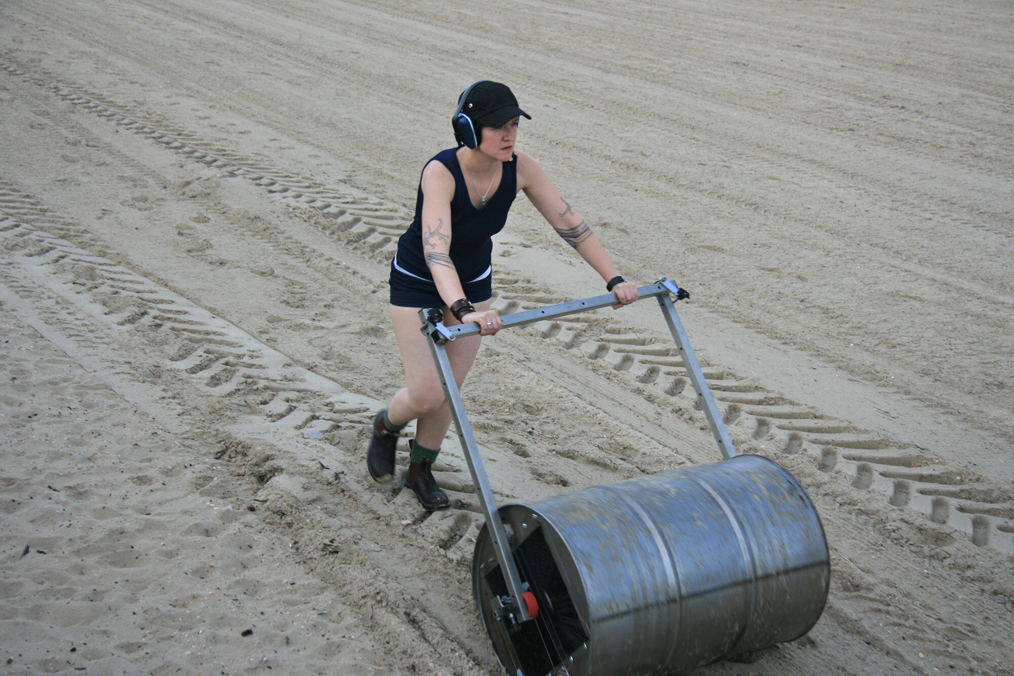 Ekodrum performance walk: City to sea, 27 May 2008. Photo credit - Julia Cole.